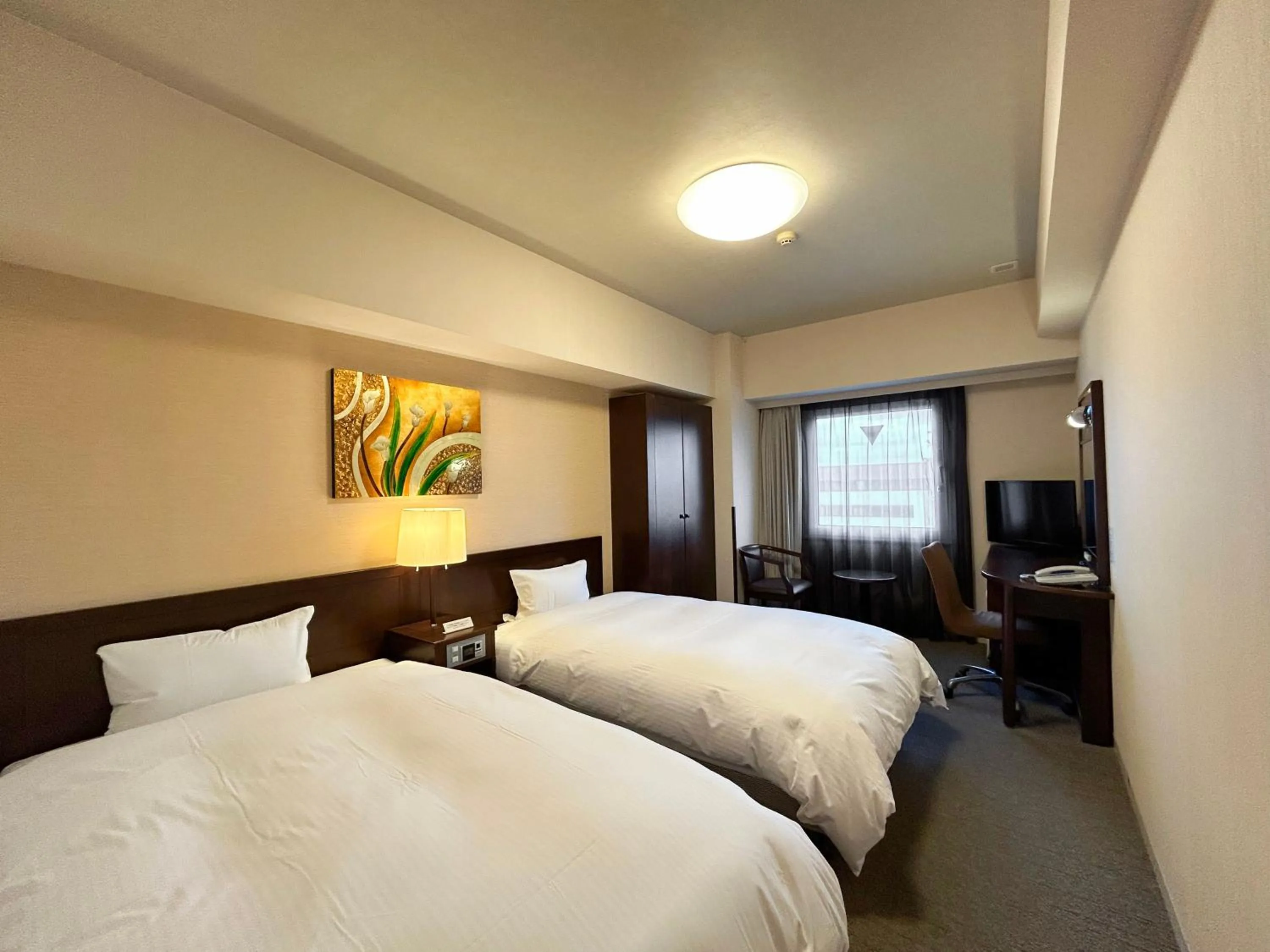Photo of the whole room in Hotel Route-Inn Hirosaki Ekimae