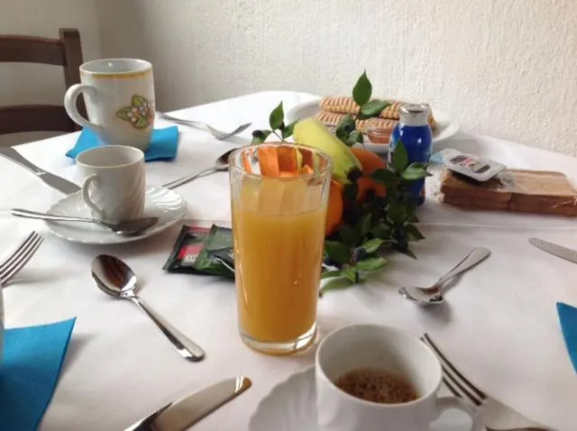 Continental breakfast in B&B Campu Moru