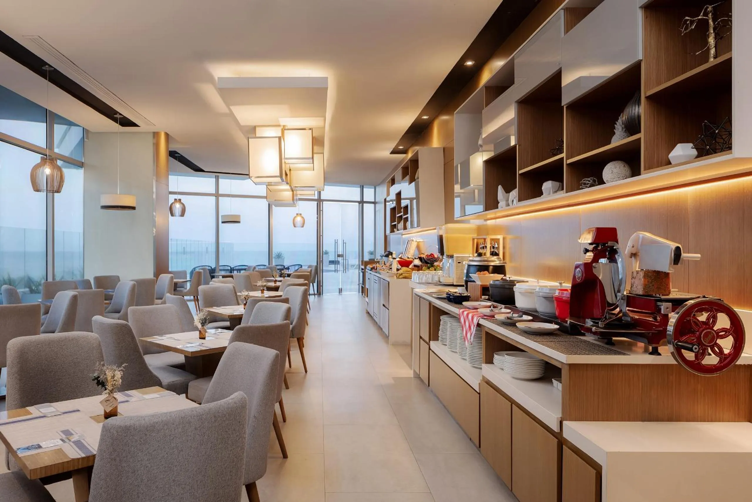 Restaurant/places to eat in AC Hotel By Marriott Santa Marta