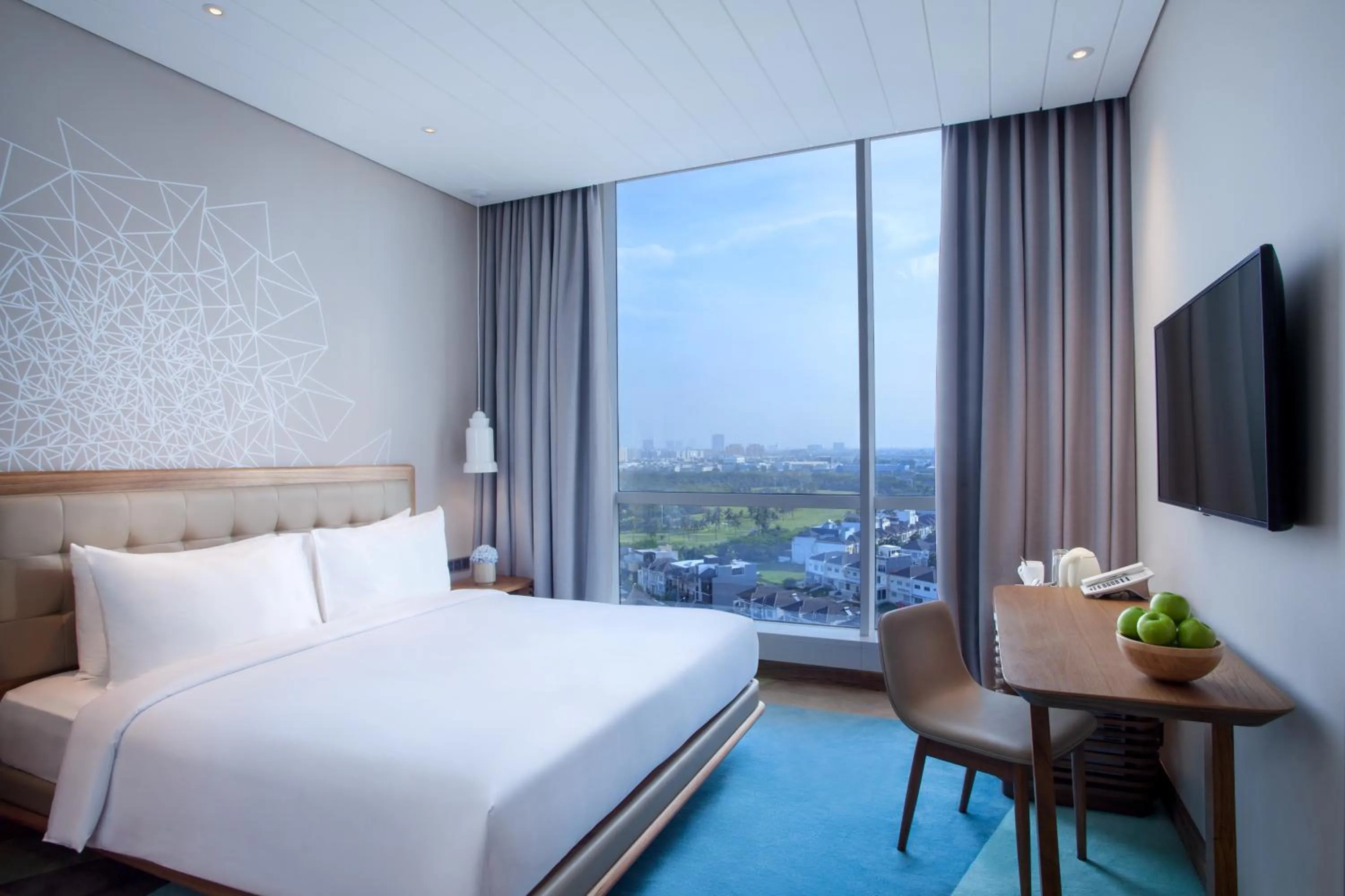 City view, Bed in Mercure Jakarta Pantai Indah Kapuk