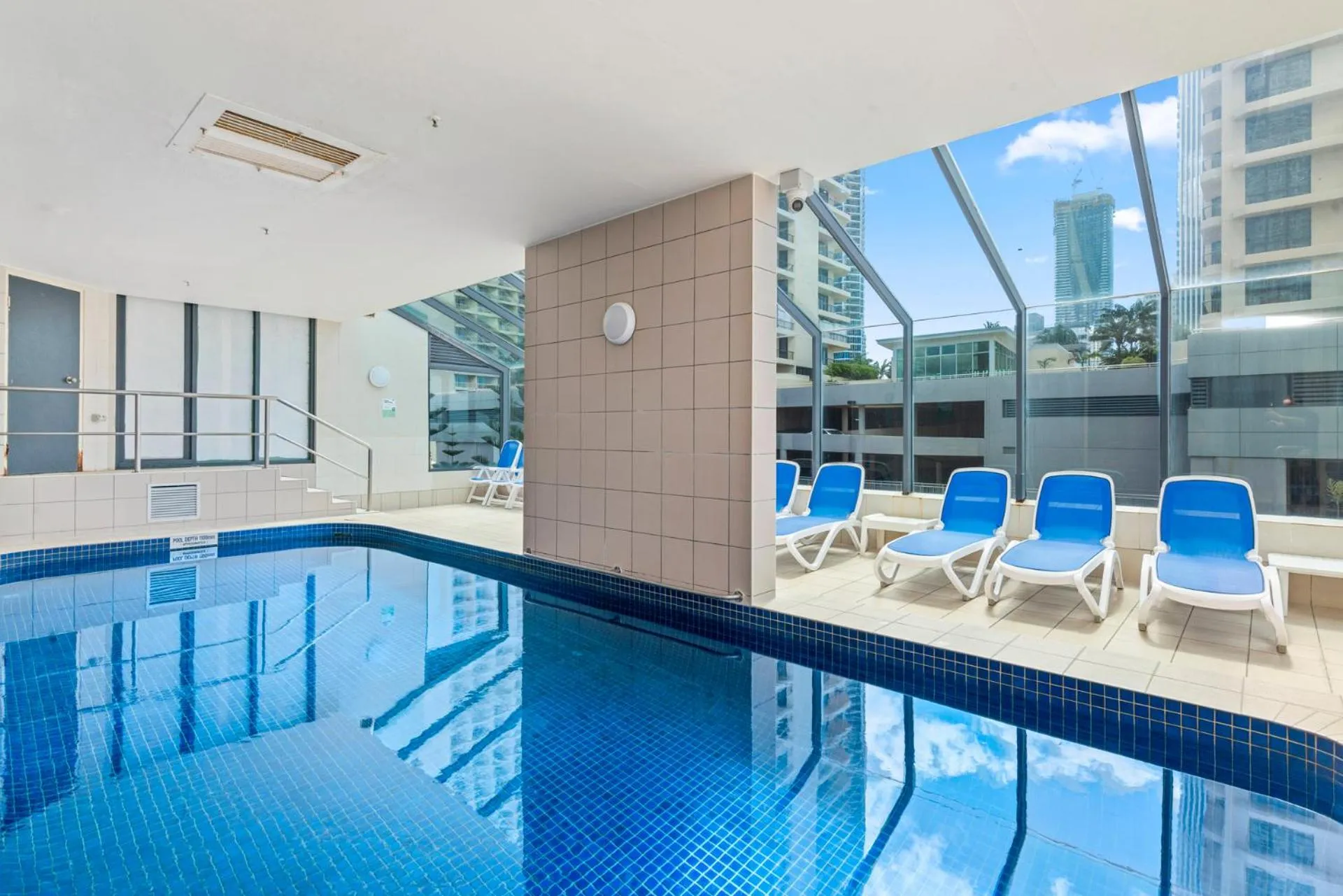 Swimming pool in Beachcomber Resort - Official