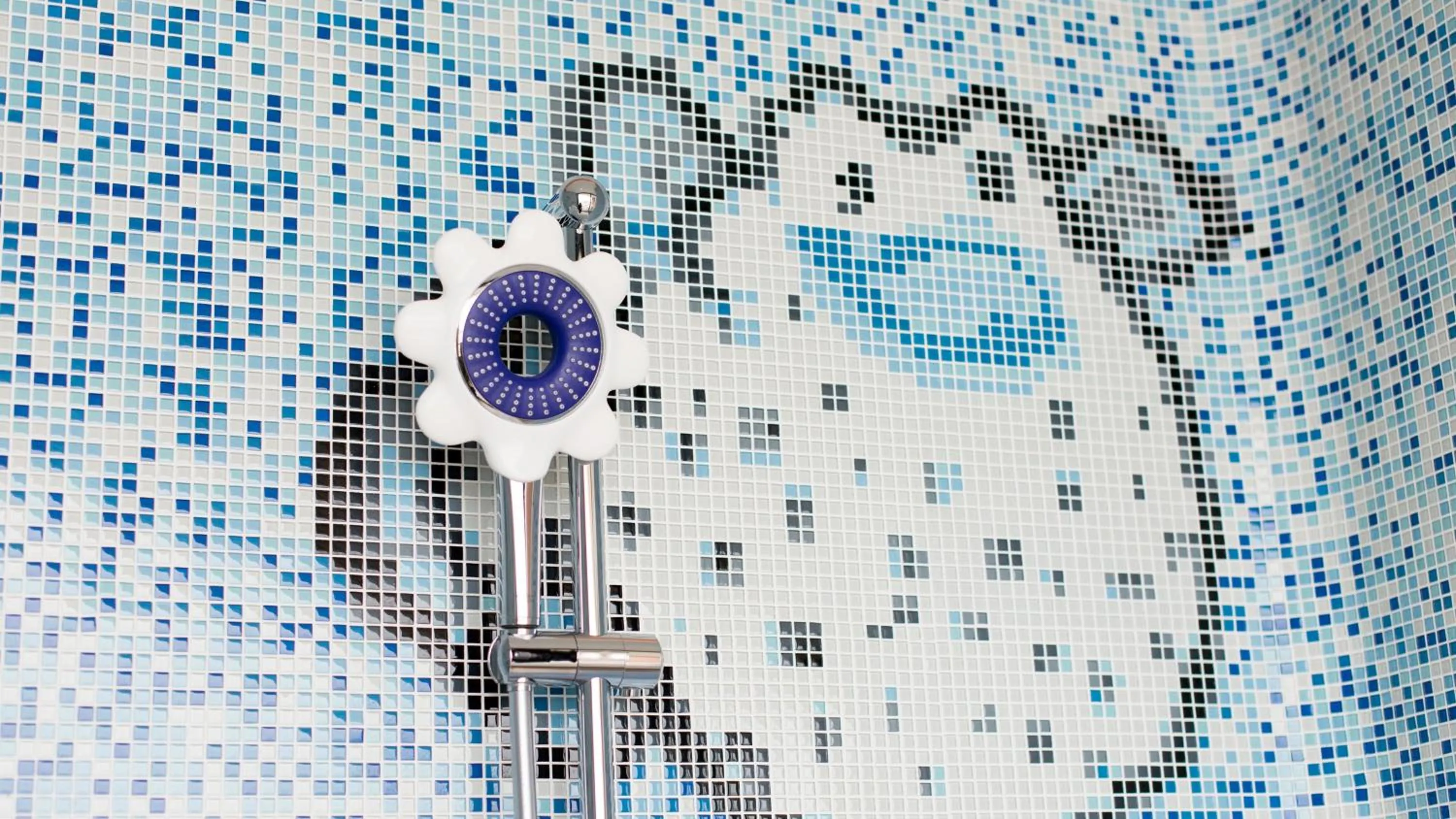 Photo of the whole room in Crowne Plaza Sanya Haitang Bay Resort by IHG