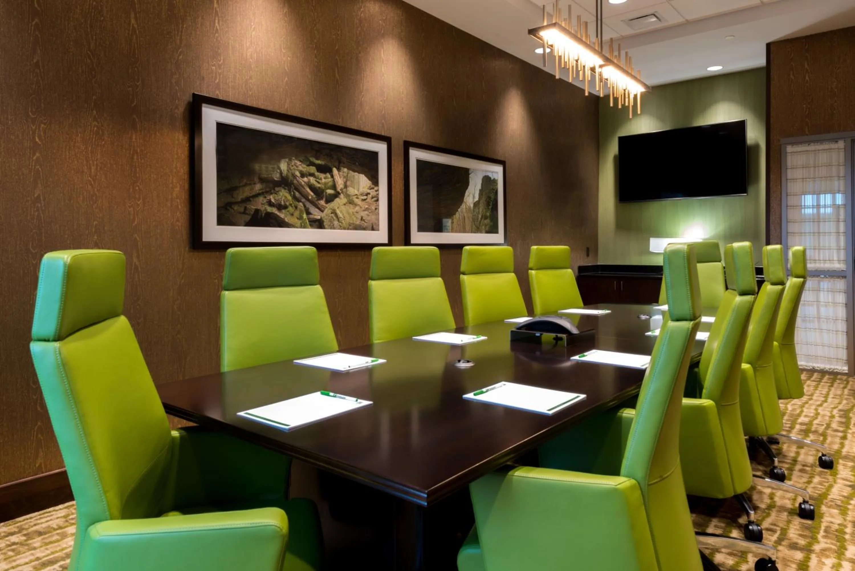 Meeting/conference room in Holiday Inn Lexington - Hamburg by IHG