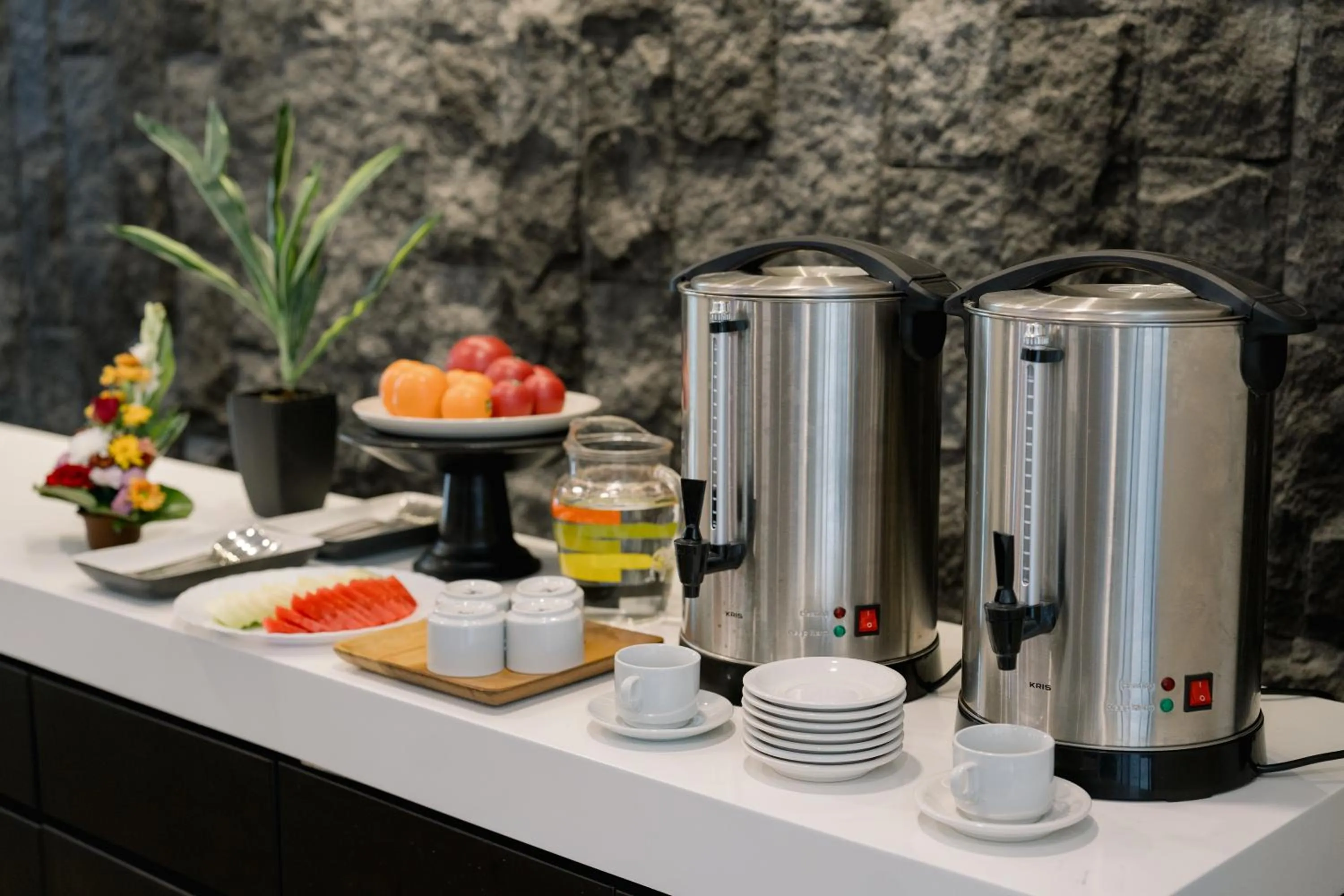 Breakfast in Everyday Hotel Kuta Central