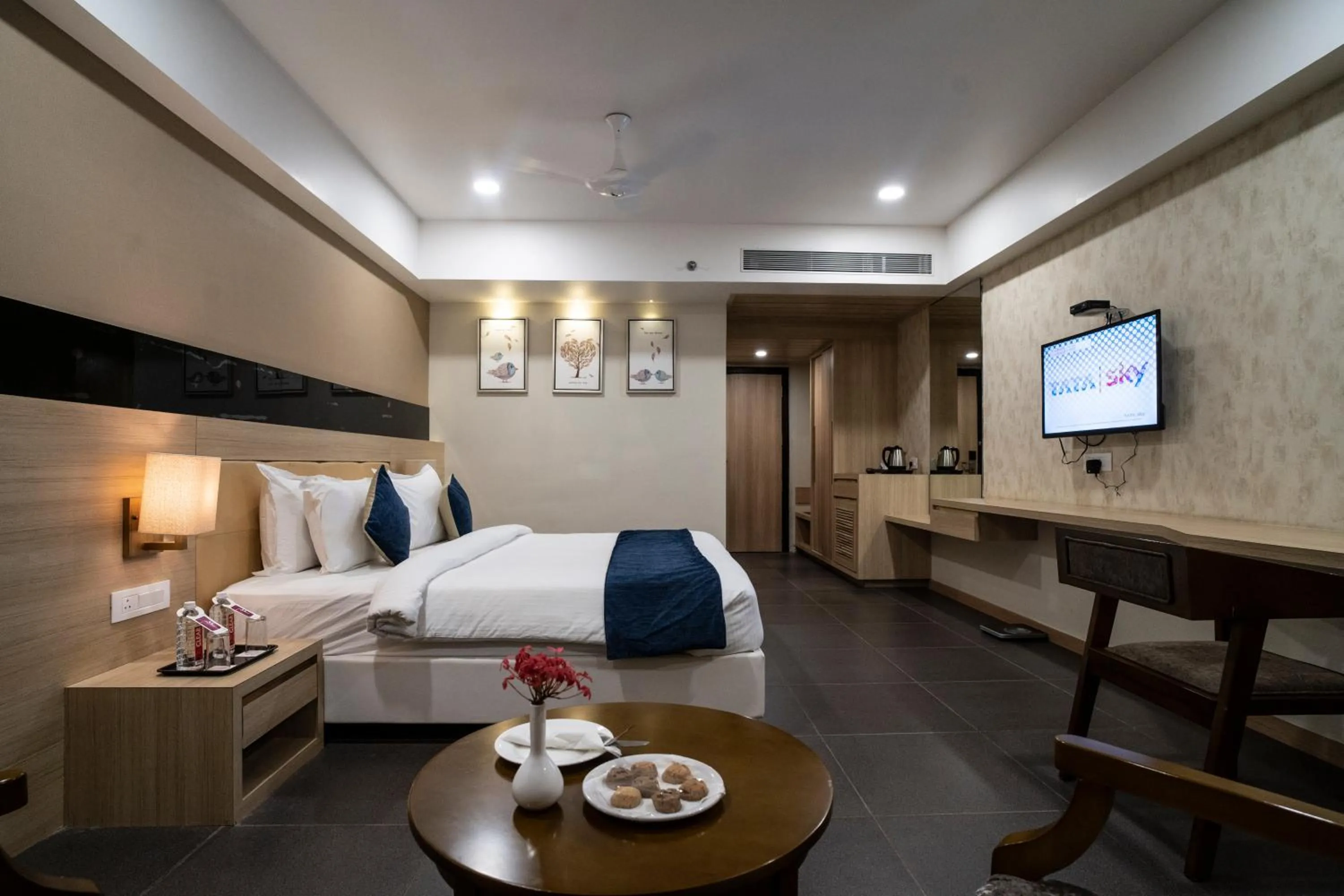 Bed in Regenta Central Somnath, Bhalpara