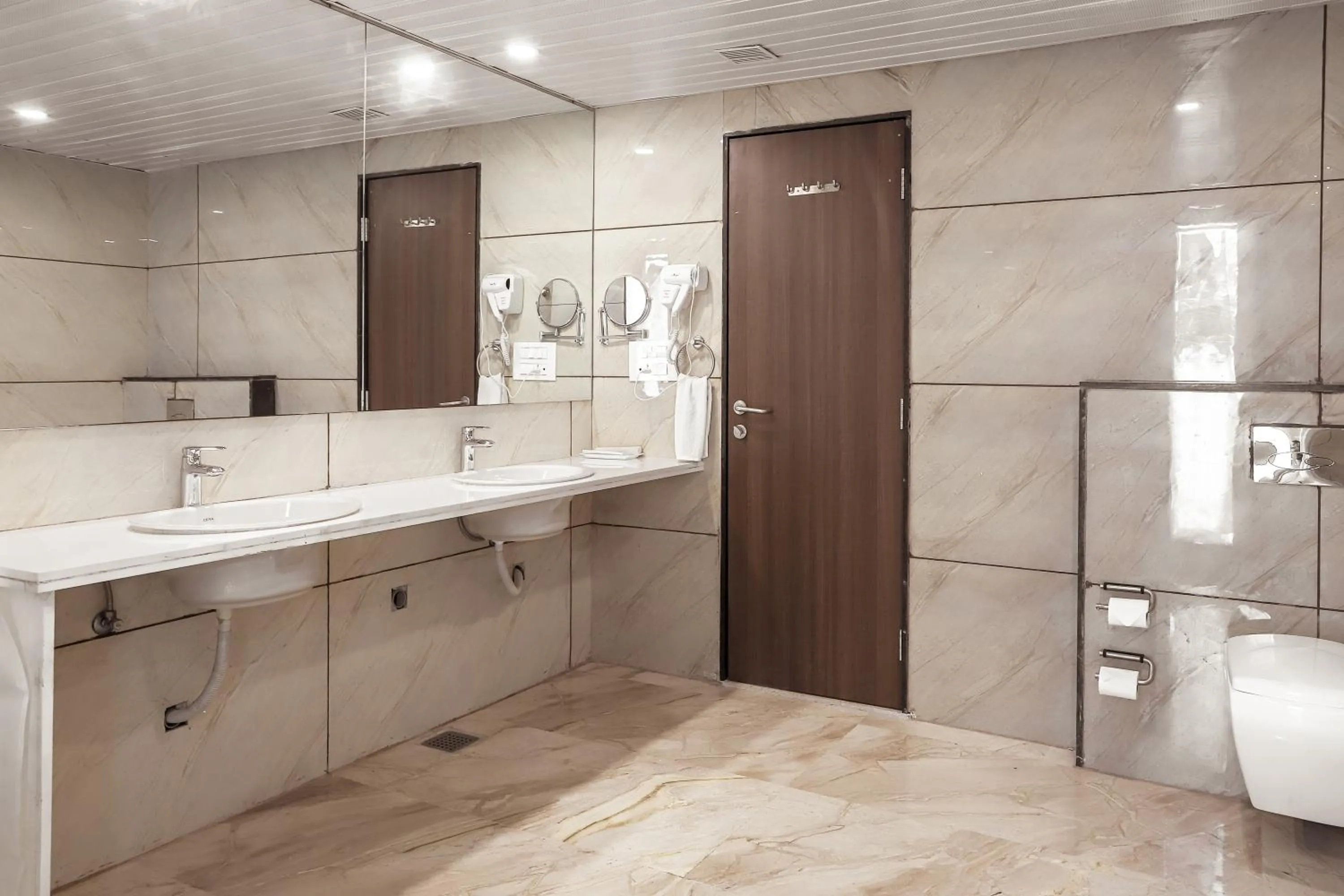 Bathroom in Regenta Central Somnath, Bhalpara