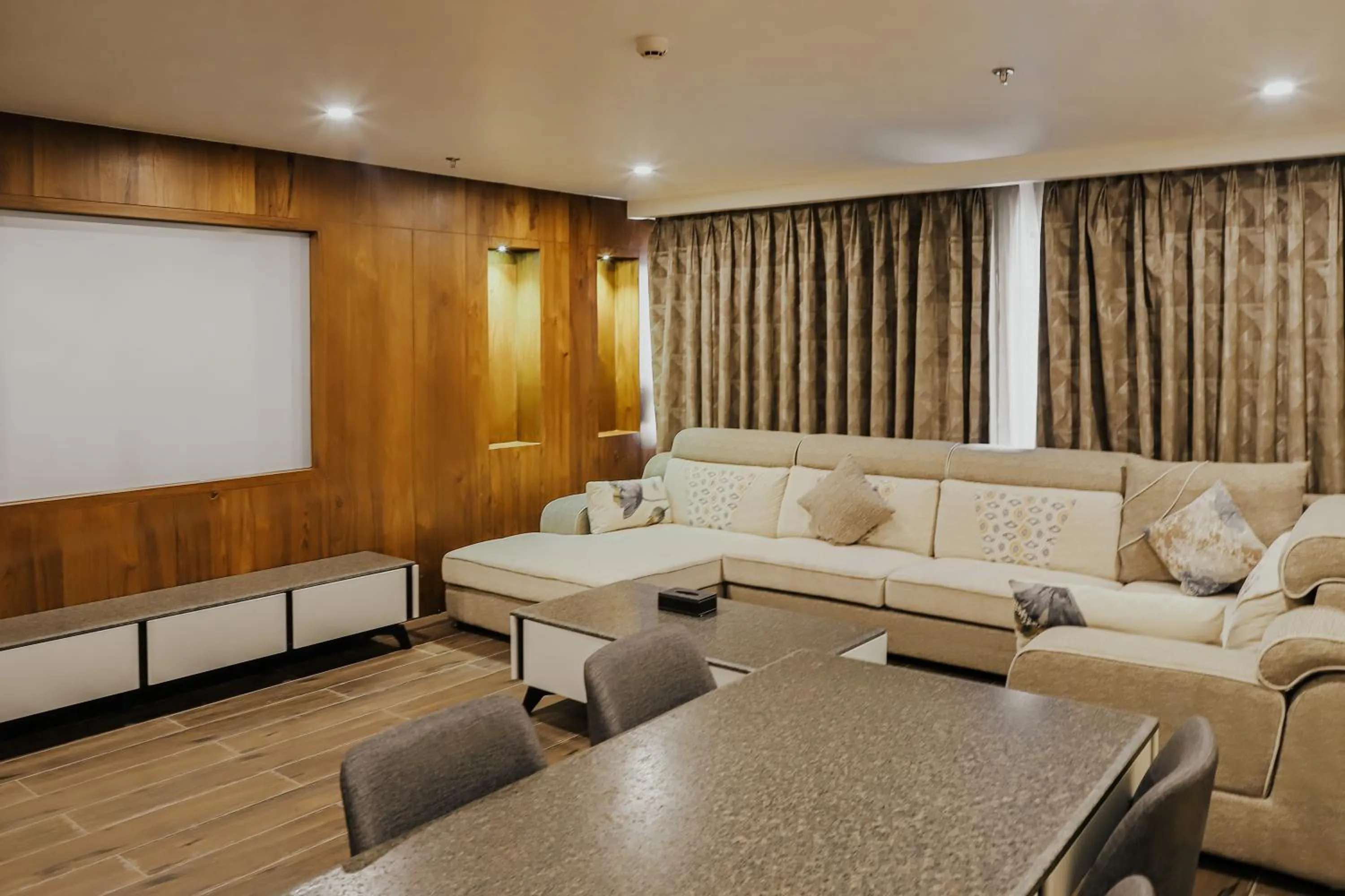 Living room in Regenta Central Somnath, Bhalpara