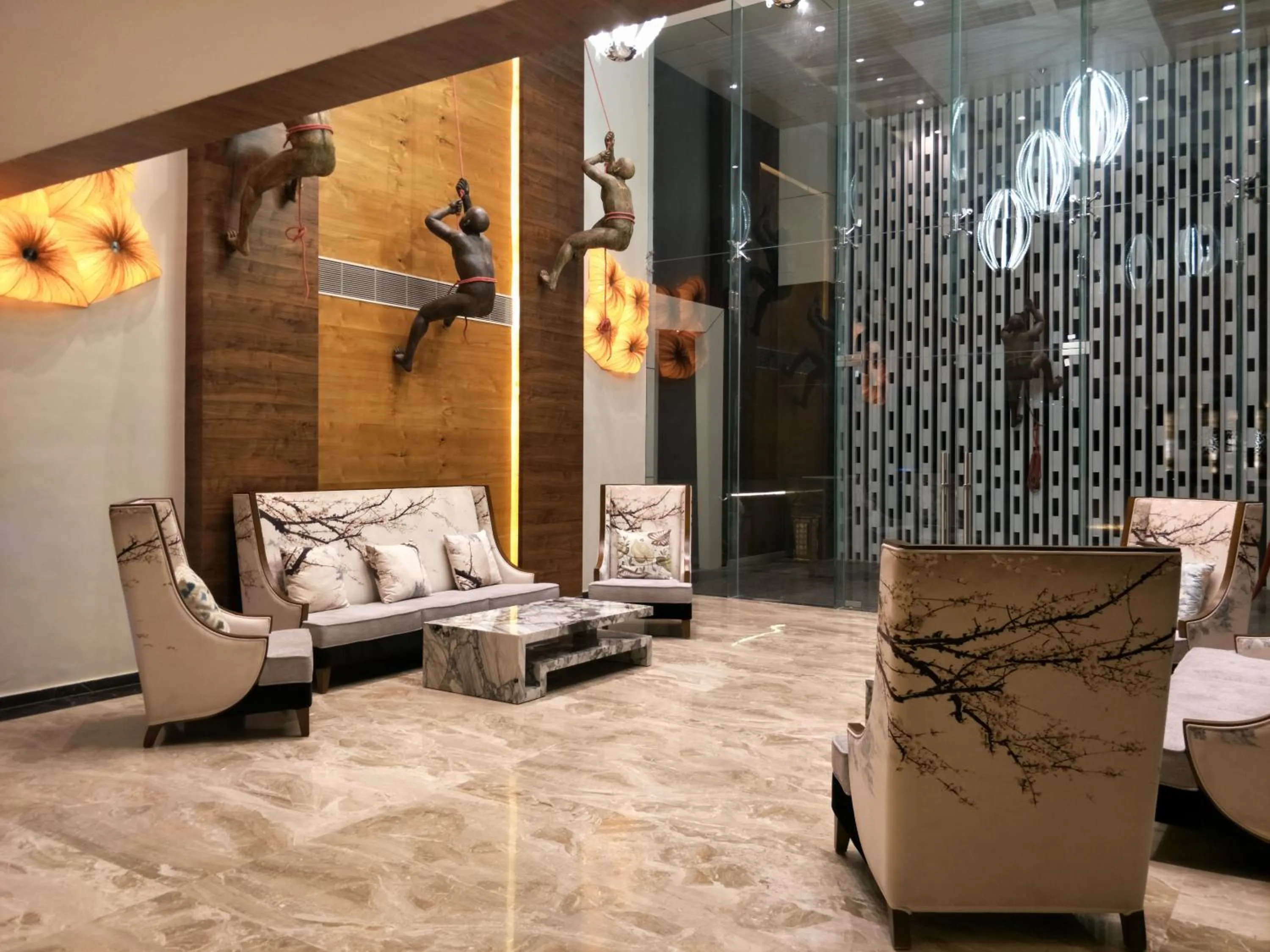 Lobby or reception in Regenta Central Somnath, Bhalpara