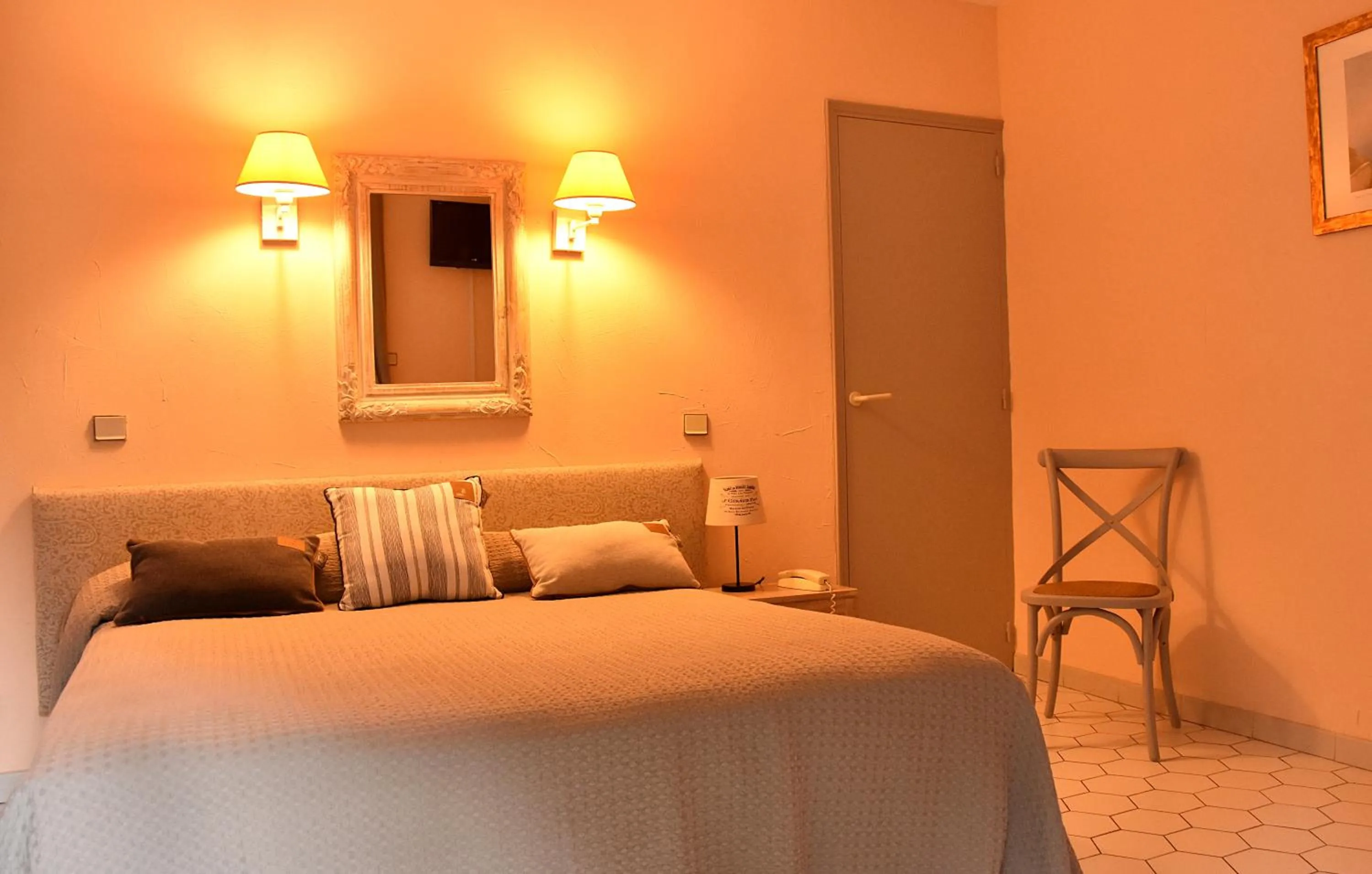 Bedroom, Bed in Hotel Les Mazets Des Roches