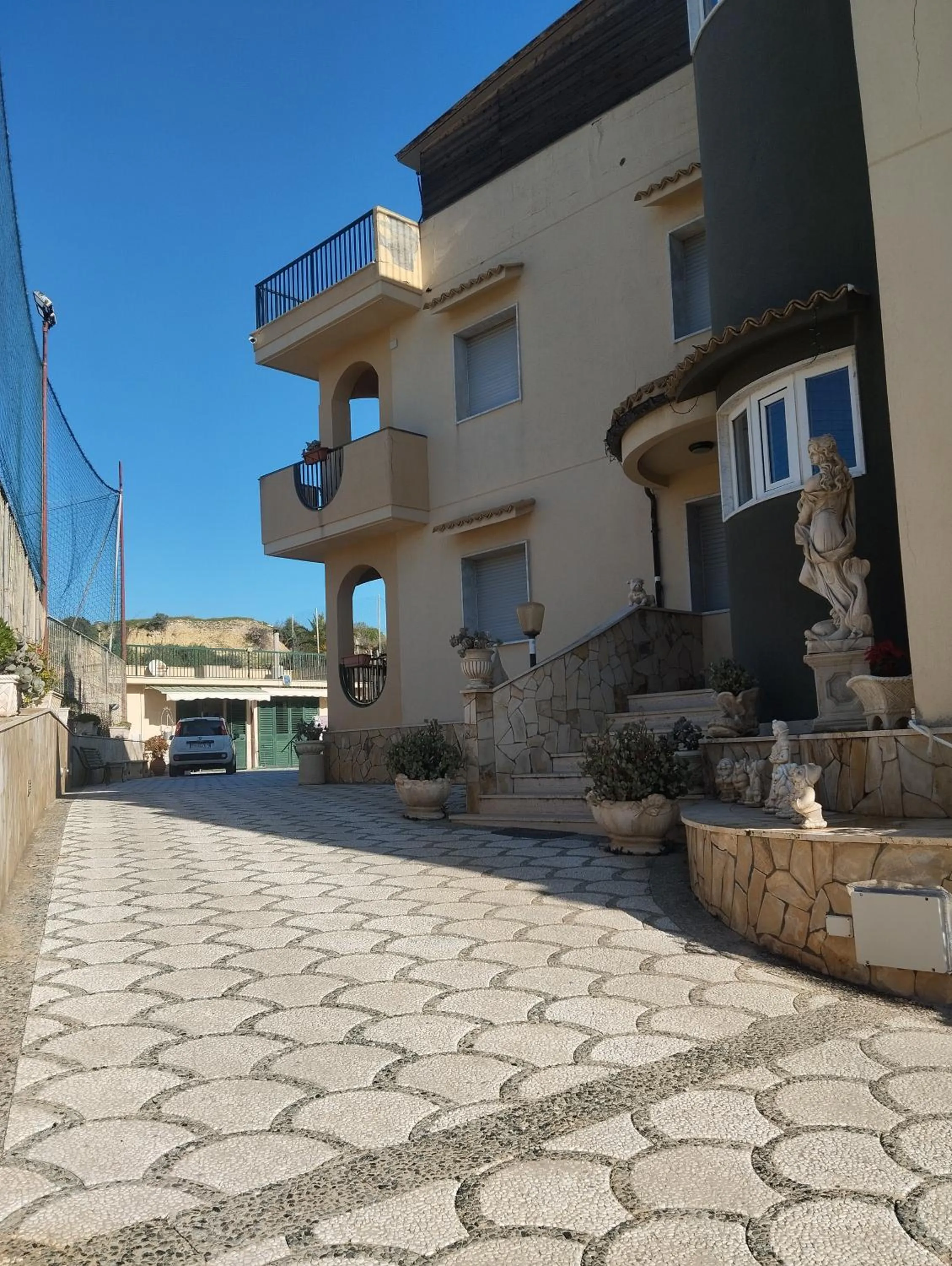 Facade/entrance in B&B Villa Marinetti