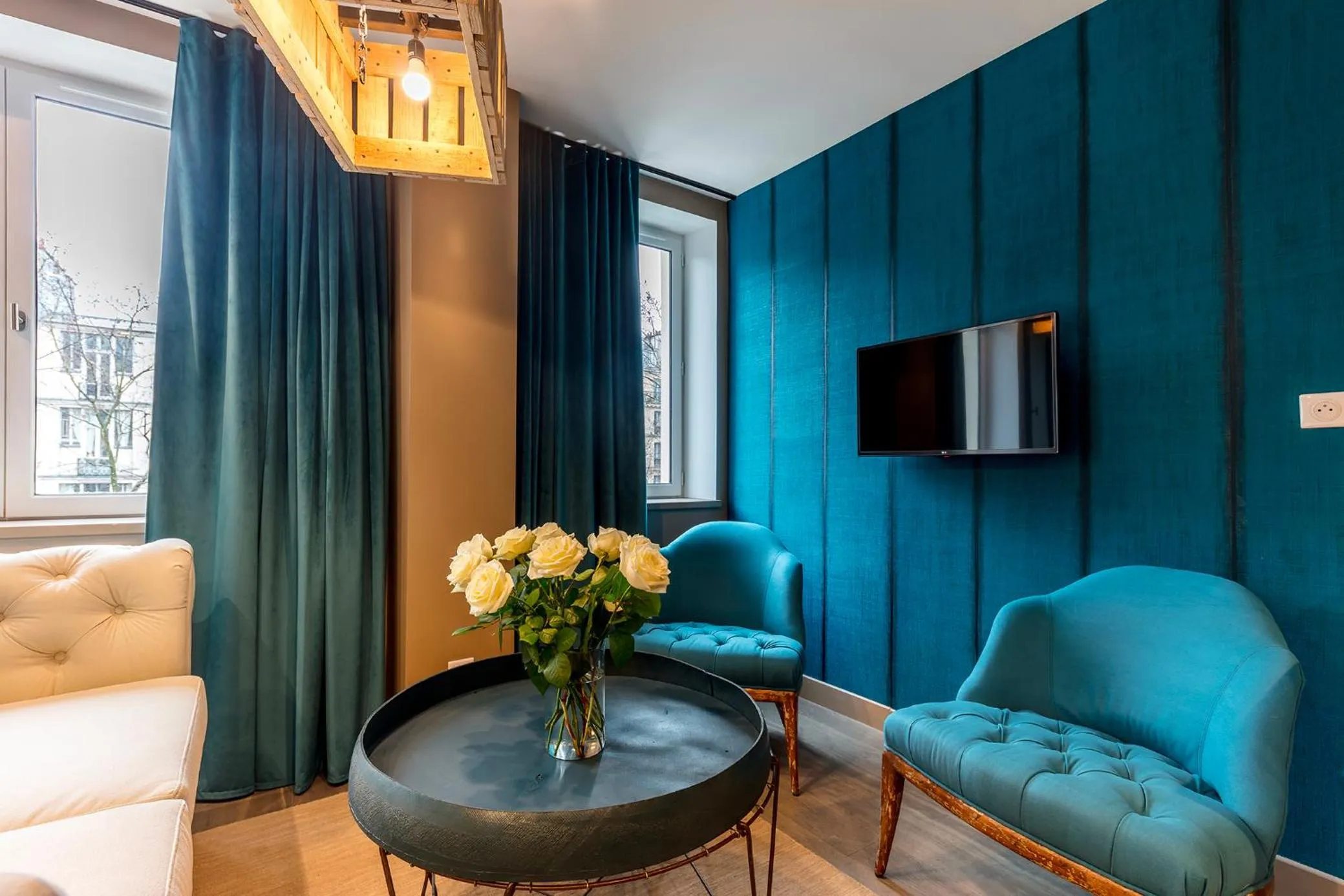 Living room in BE YOU LUXURY APART'HÔTEL Paris