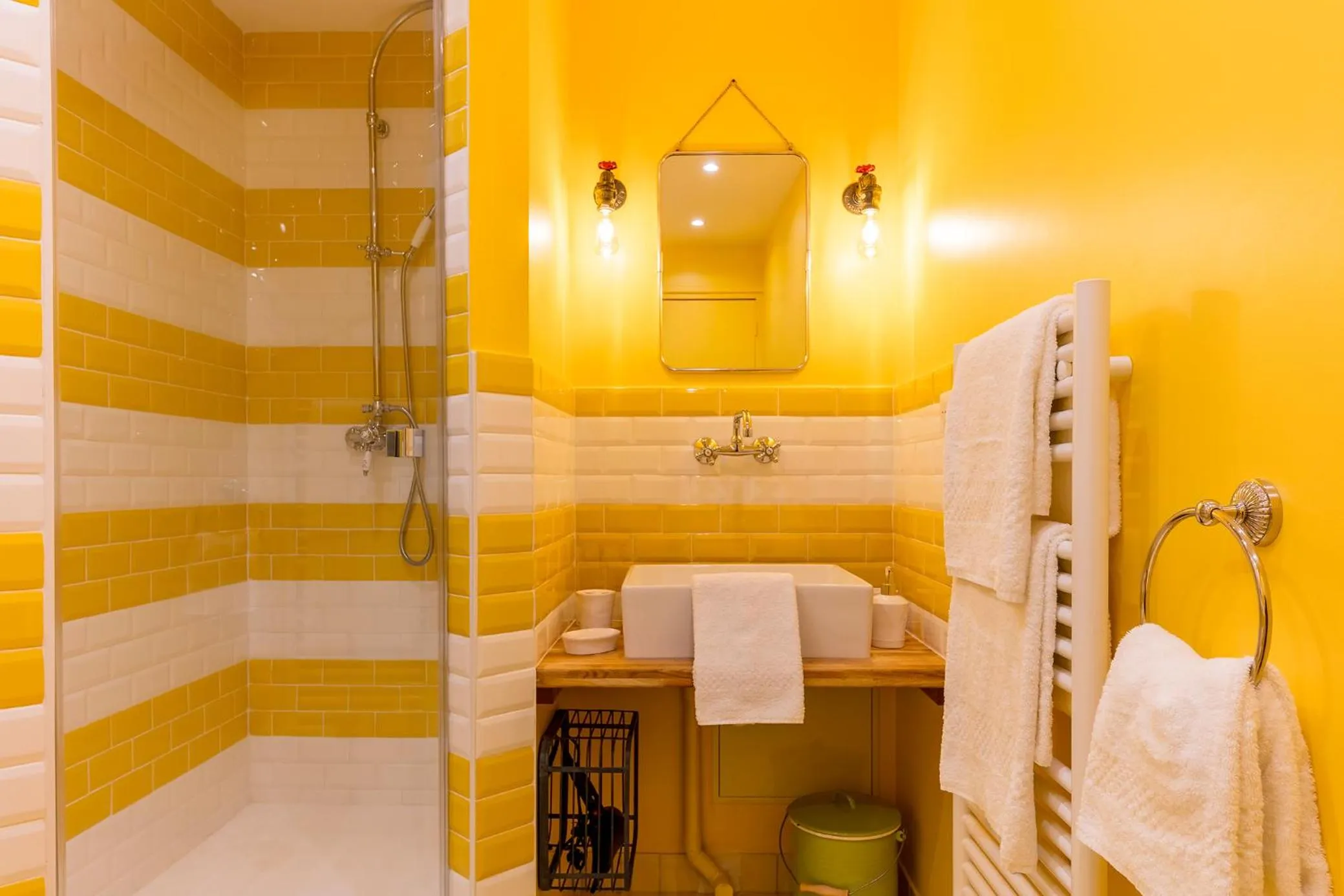 Bathroom in BE YOU LUXURY APART'HÔTEL Paris