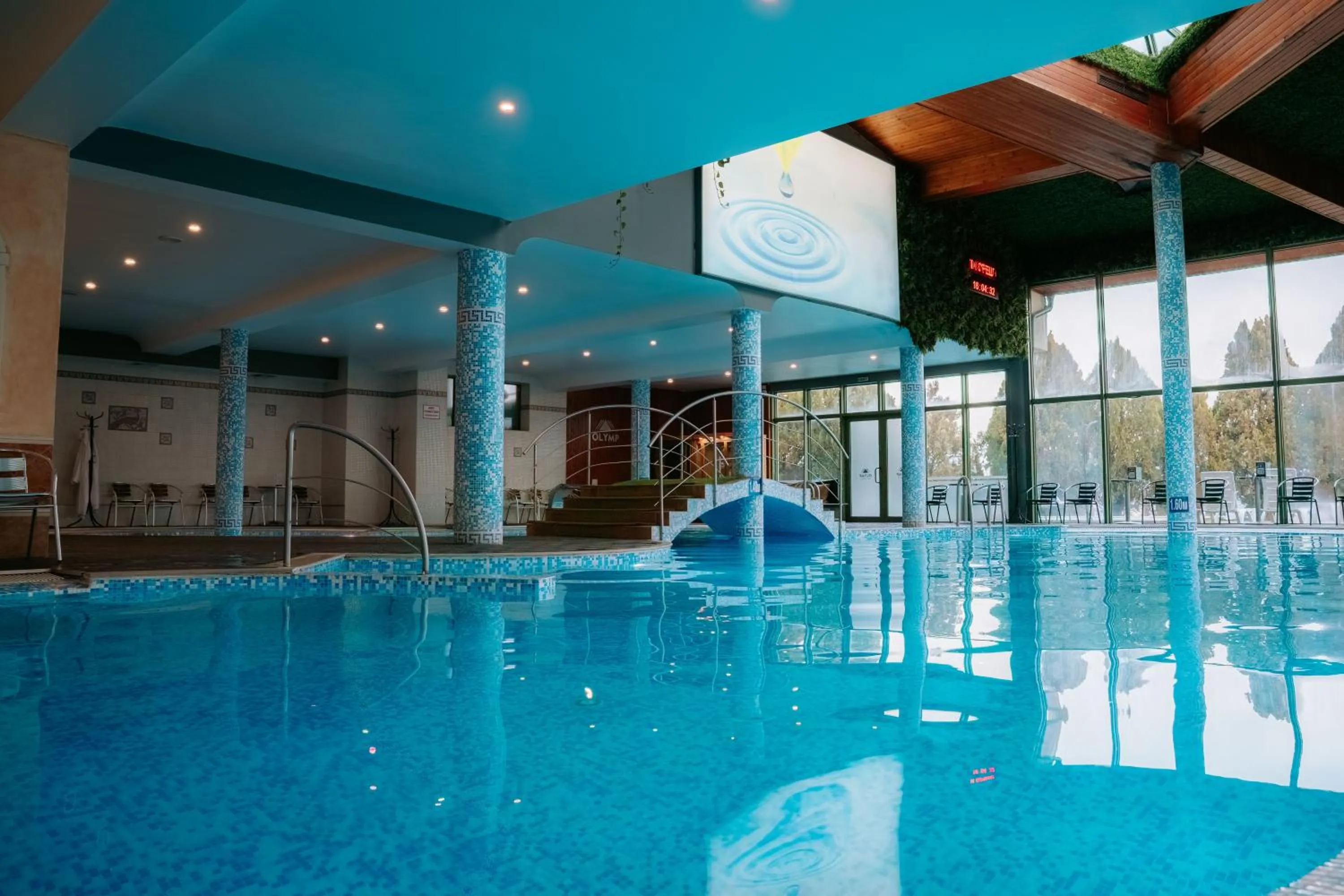 Swimming pool in SPA Hotel Olymp