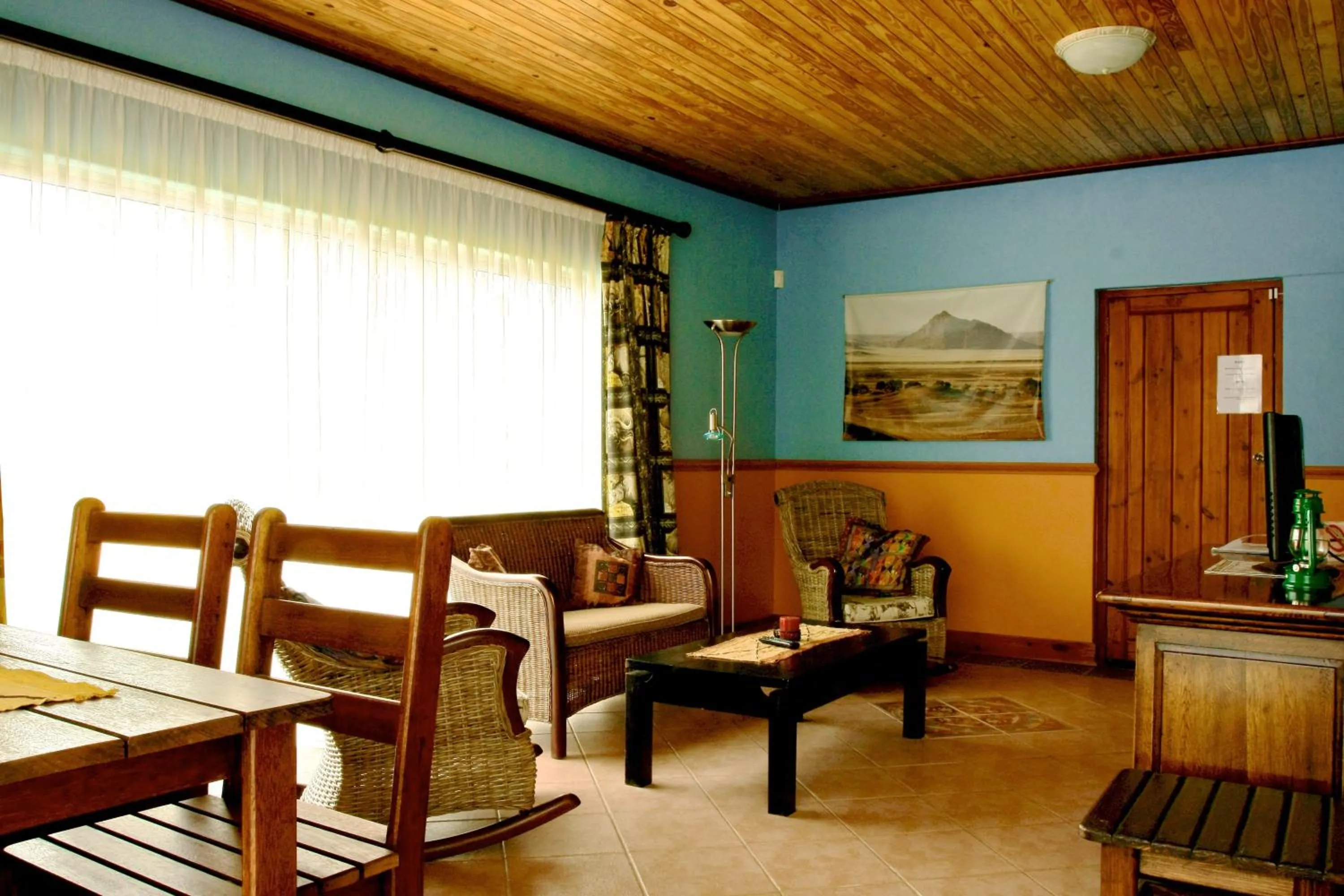 Living room in Sandcastle Apartments