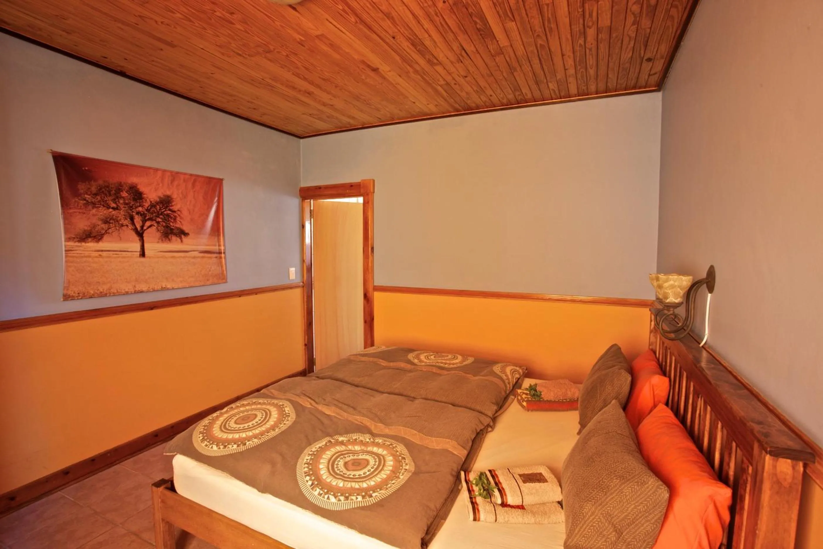 Bed in Sandcastle Apartments