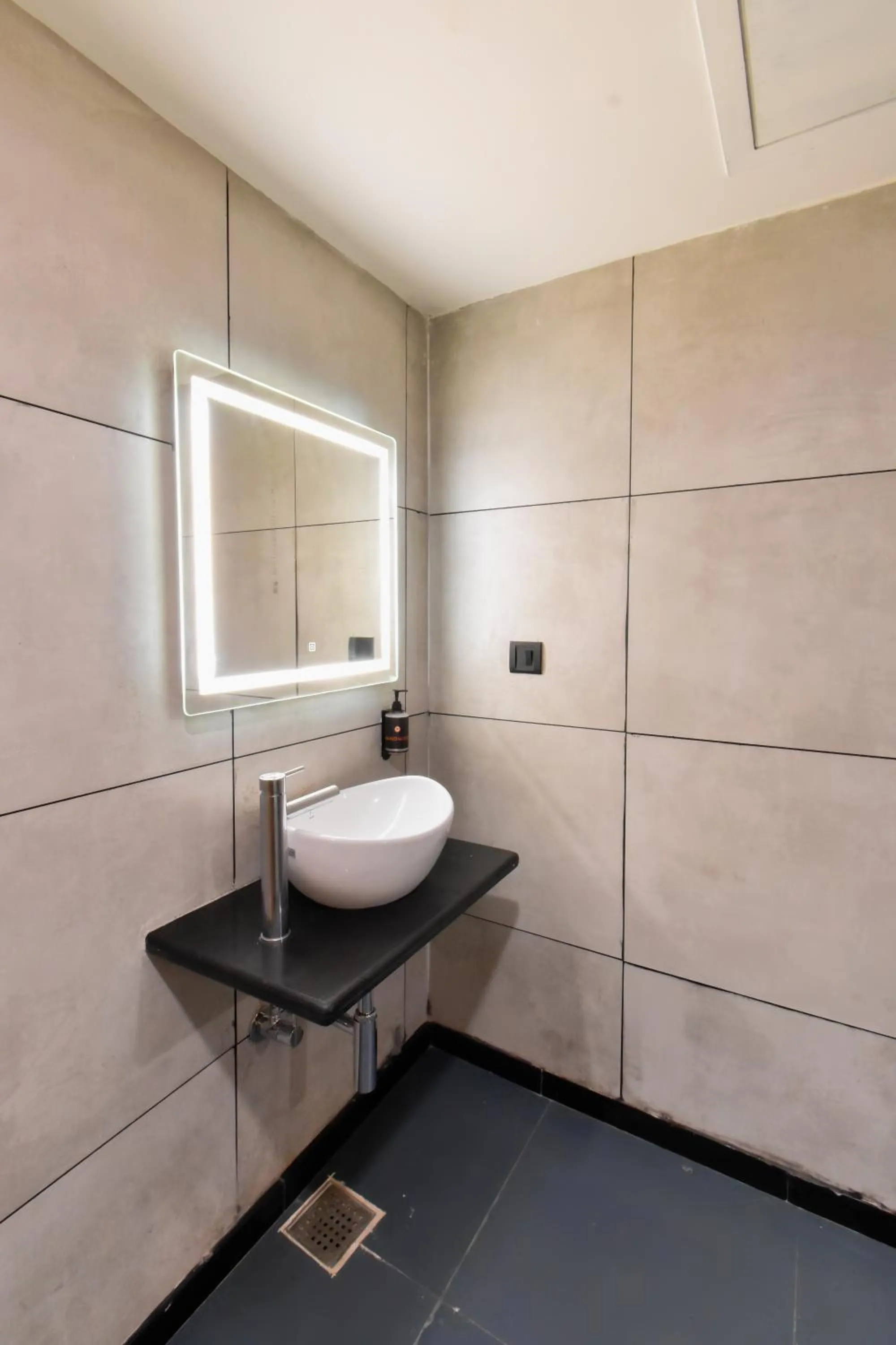 Bathroom in Ginger Vadodara RCR