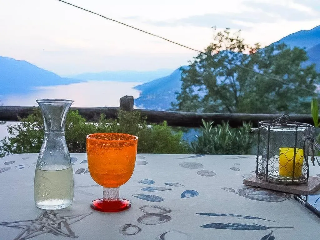Lake view in Casa ai Ghiri