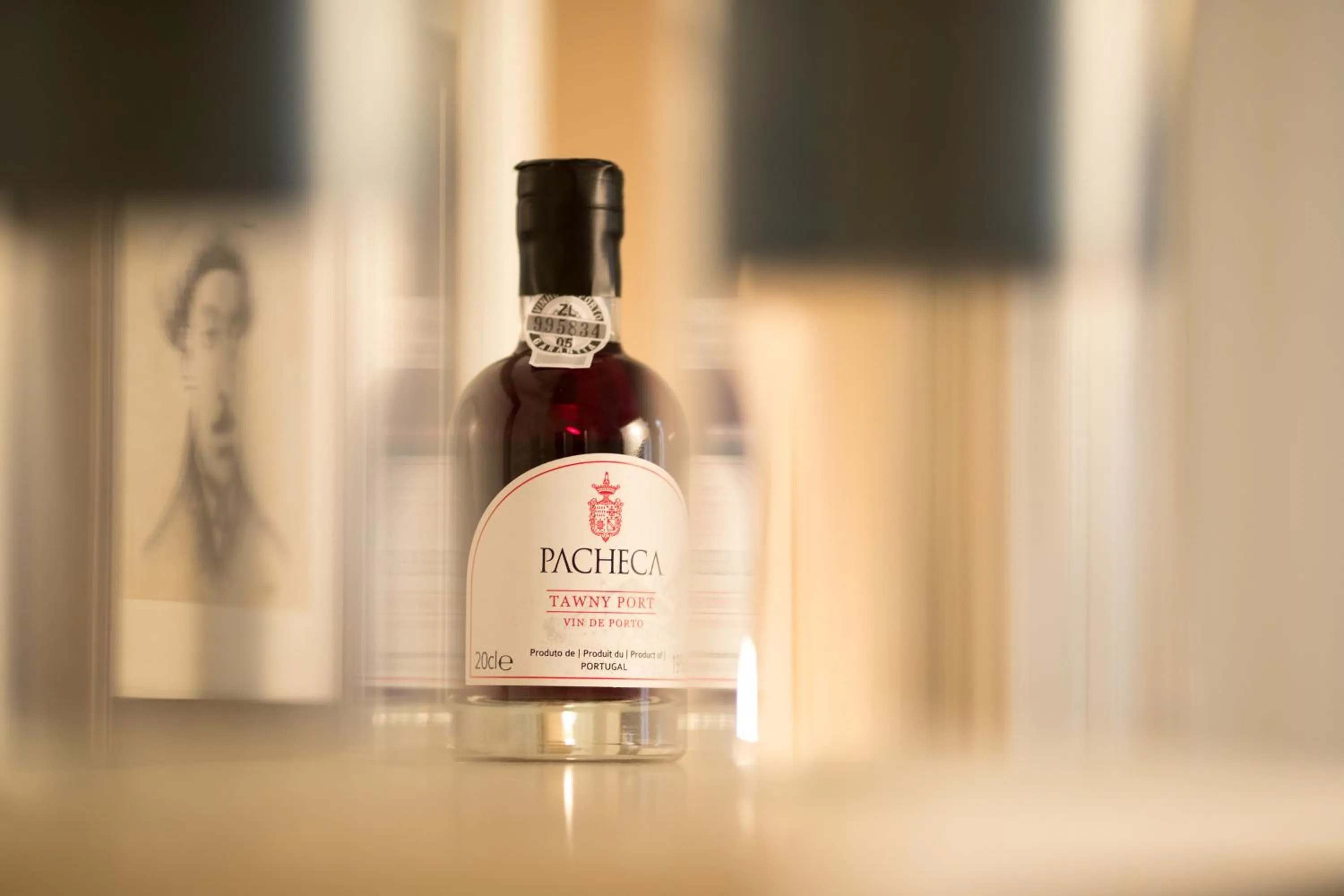 Decorative detail in Mercado dos Poetas – Tourism Apartments