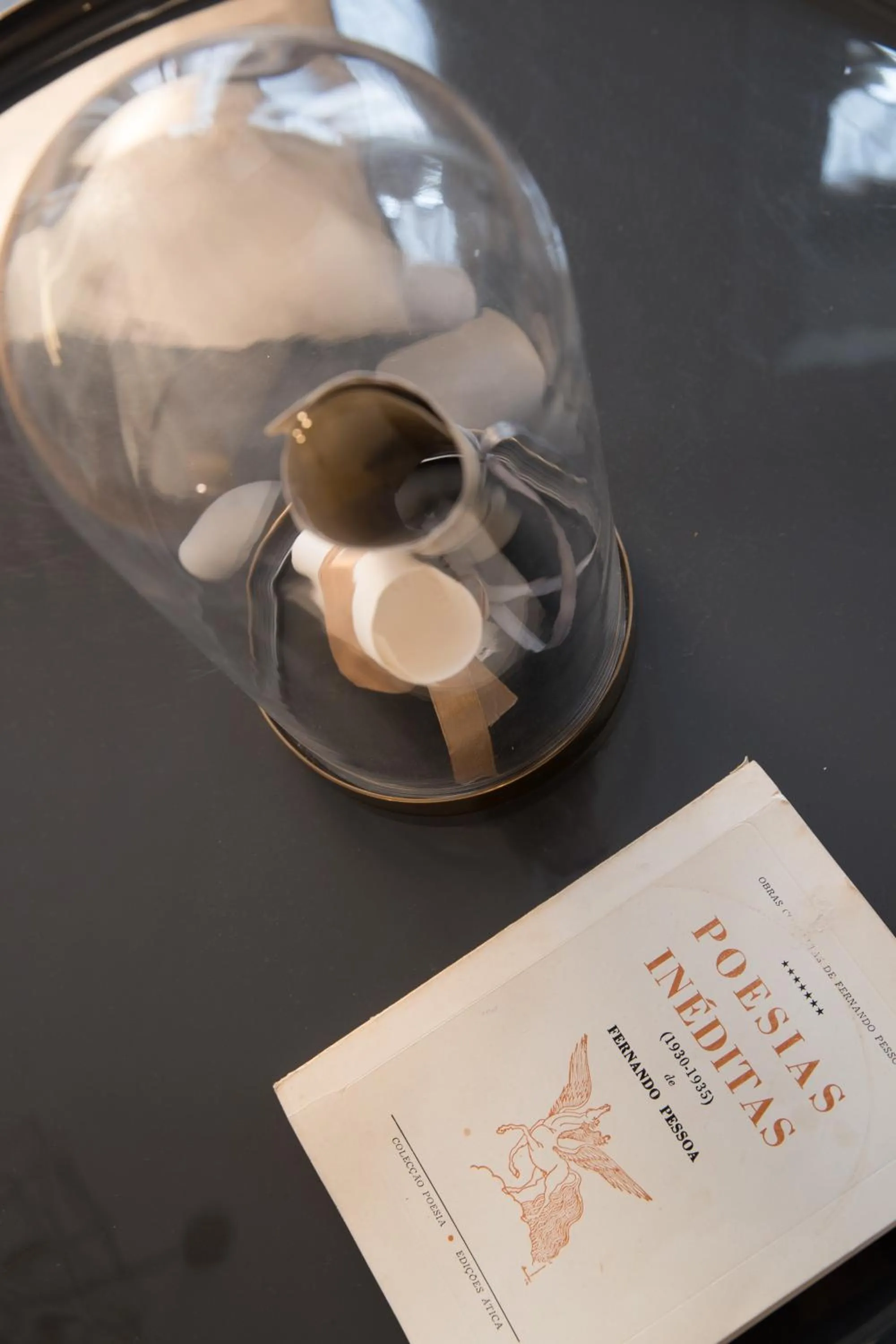 Decorative detail in Mercado dos Poetas – Tourism Apartments