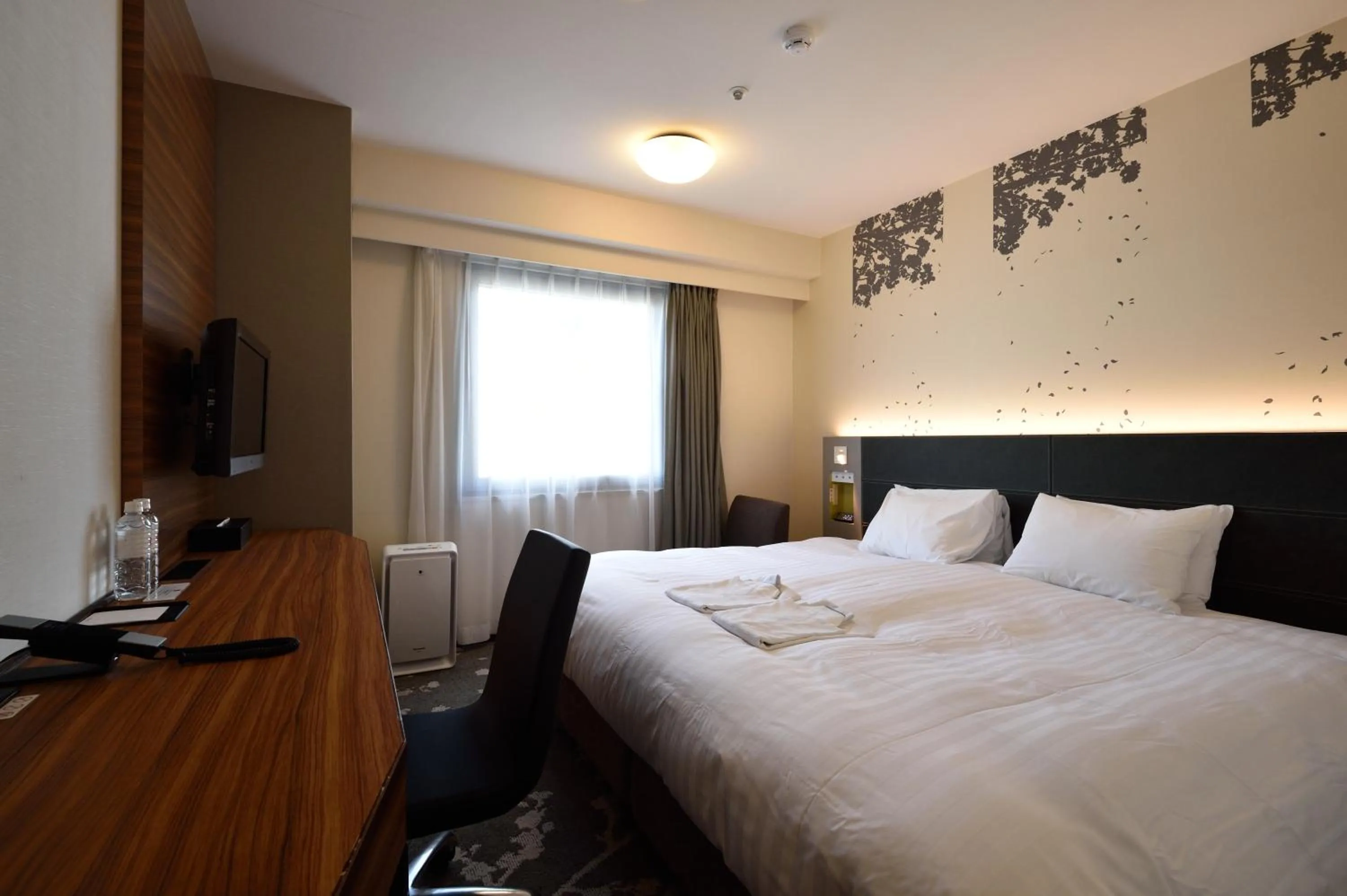 Bedroom, Bed in Kichijoji Tokyu REI Hotel