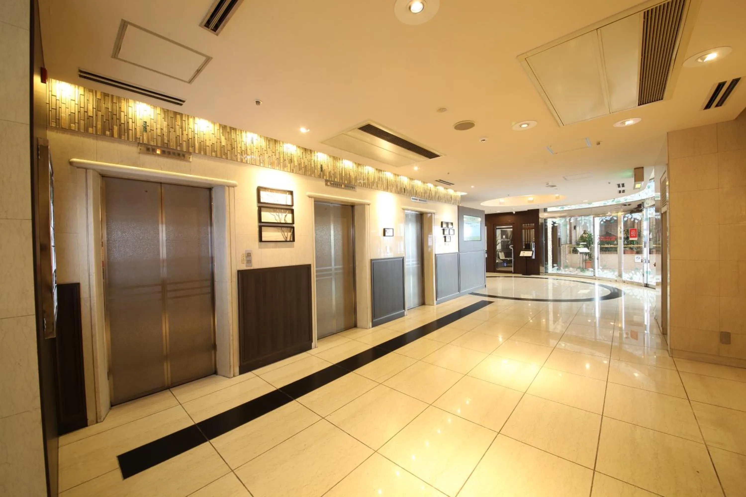 Lobby or reception in Kichijoji Tokyu REI Hotel