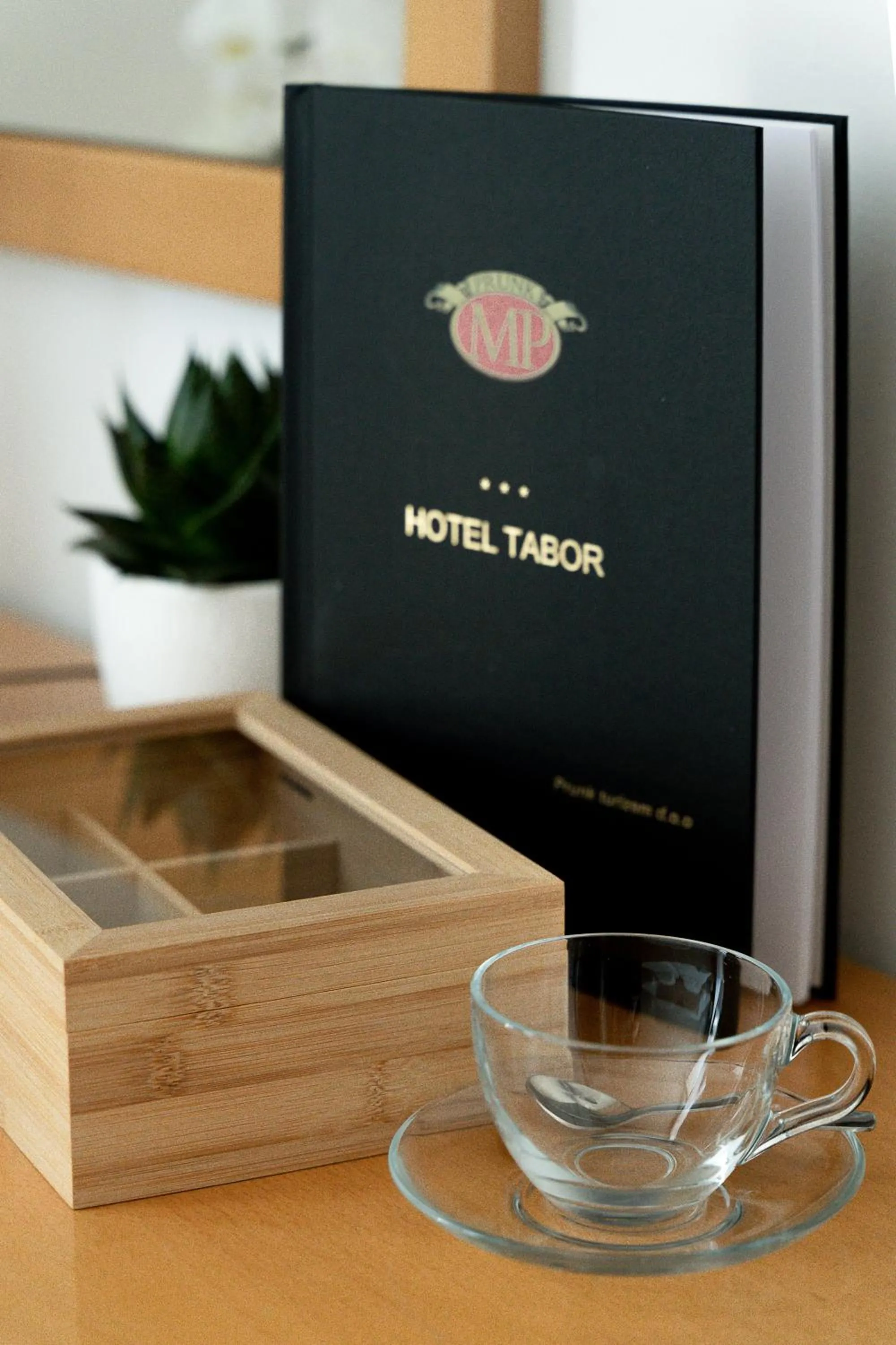 Coffee/tea facilities in Hotel Tabor