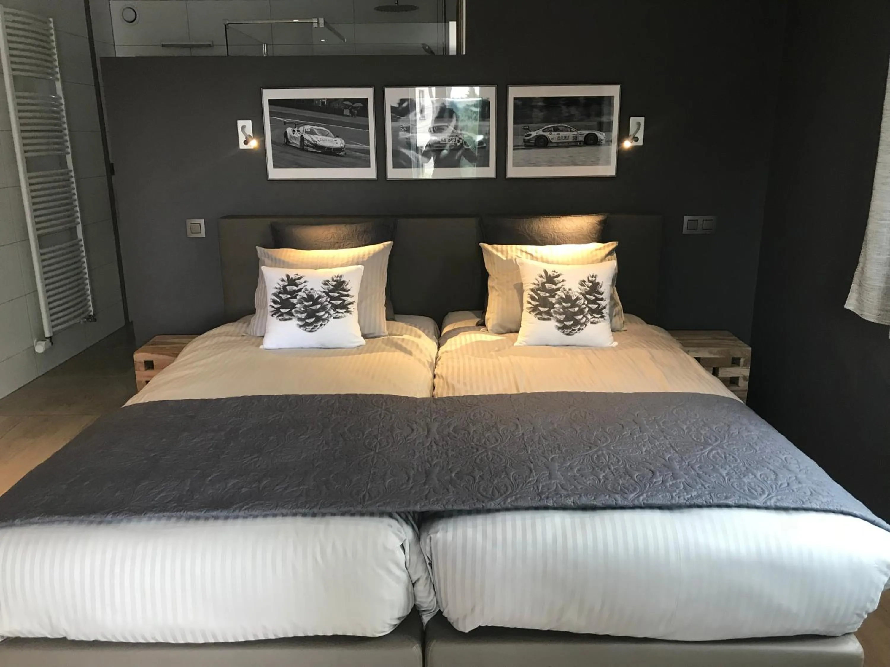 Bed in "Un matin au jardin"