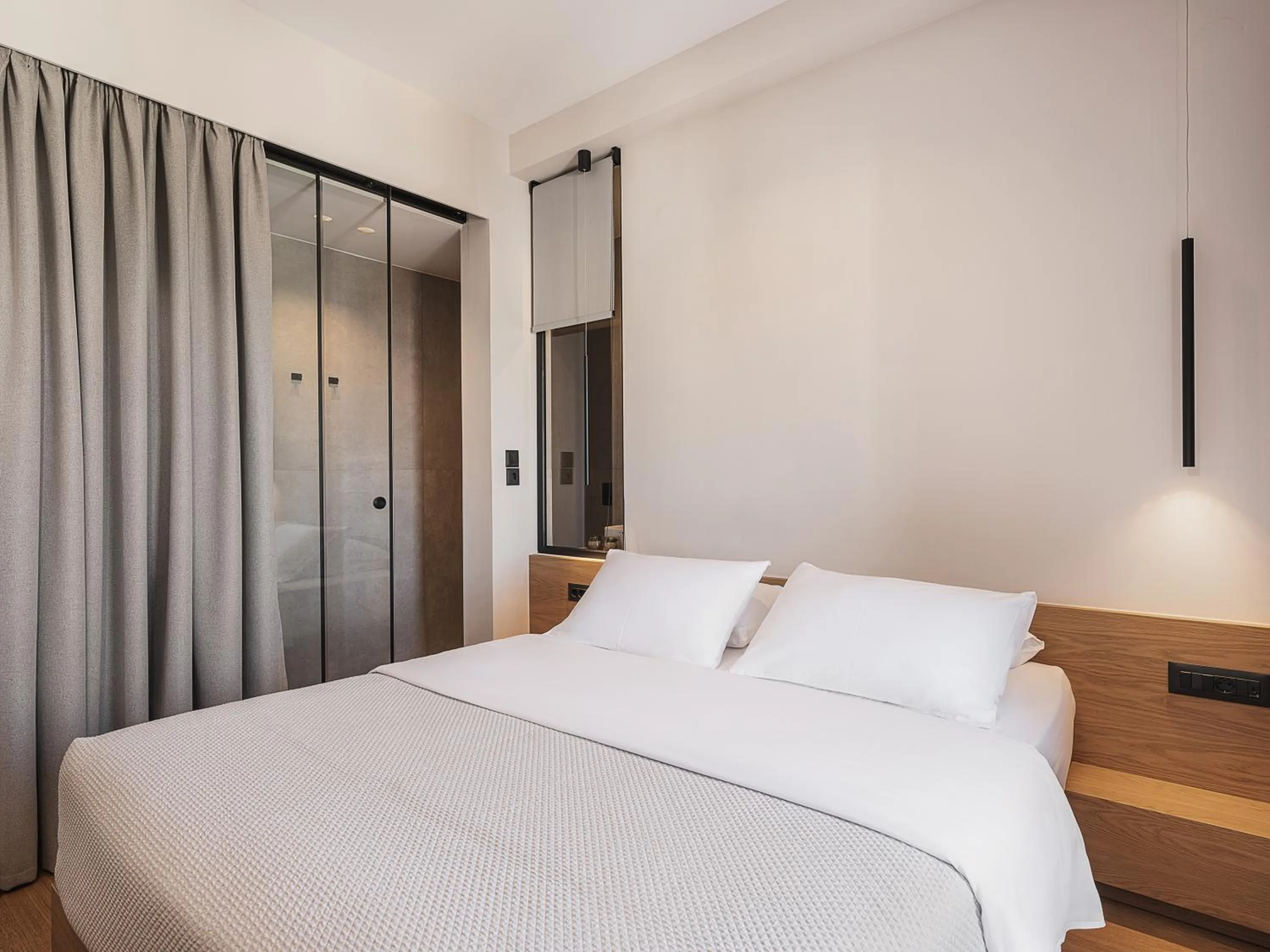 Bed in Theofilos City Hotel