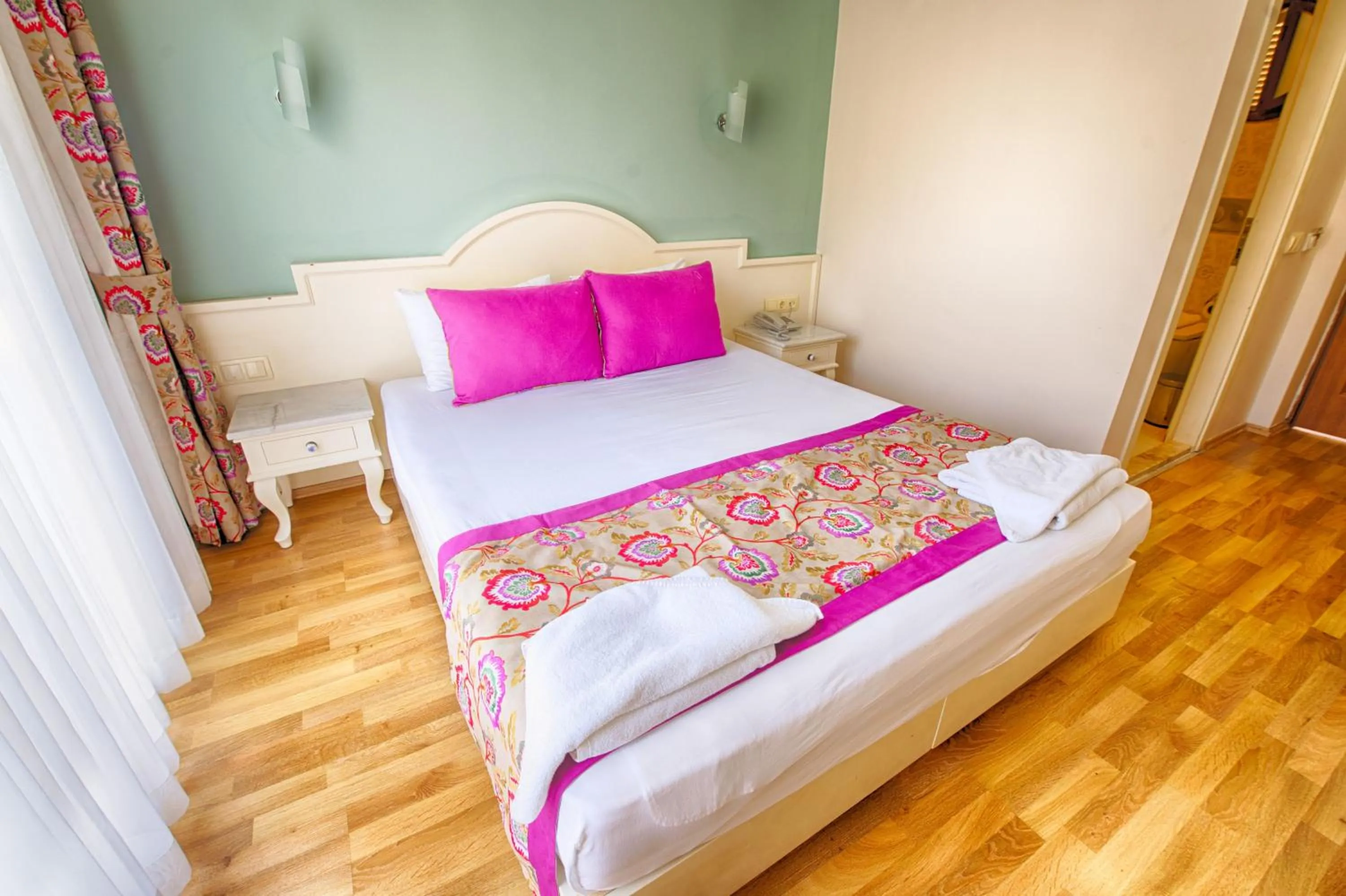 Bed in S3 Hotels Orange