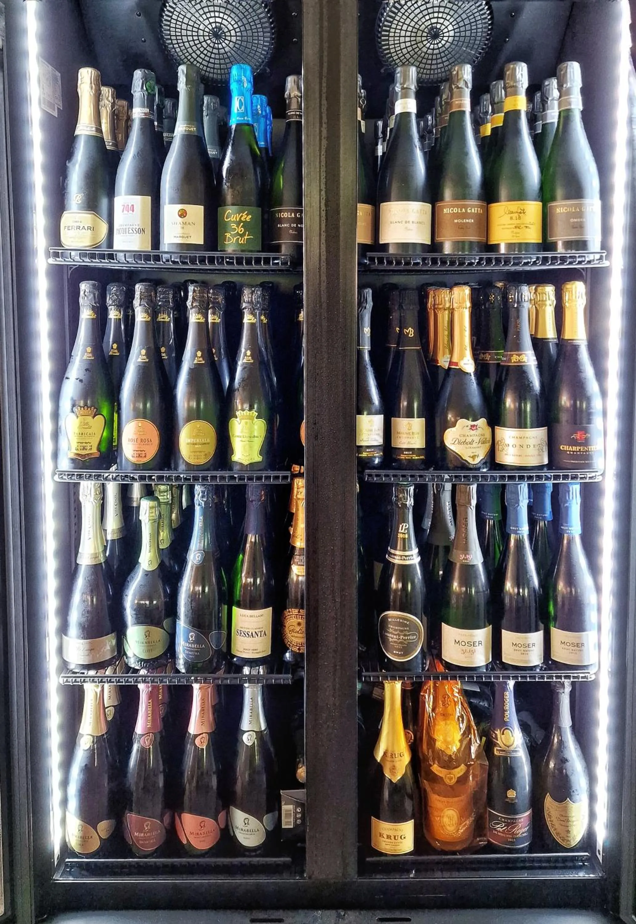 Food and drinks in Hotel Villa Elsa