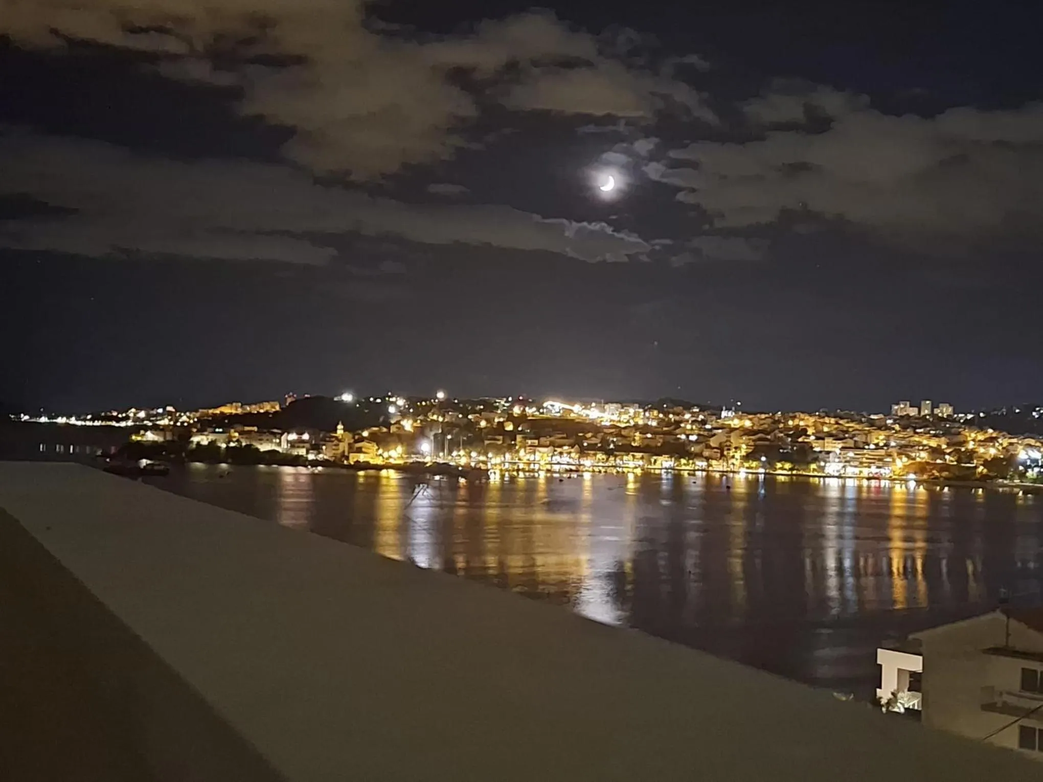 Night in Villa Luketa