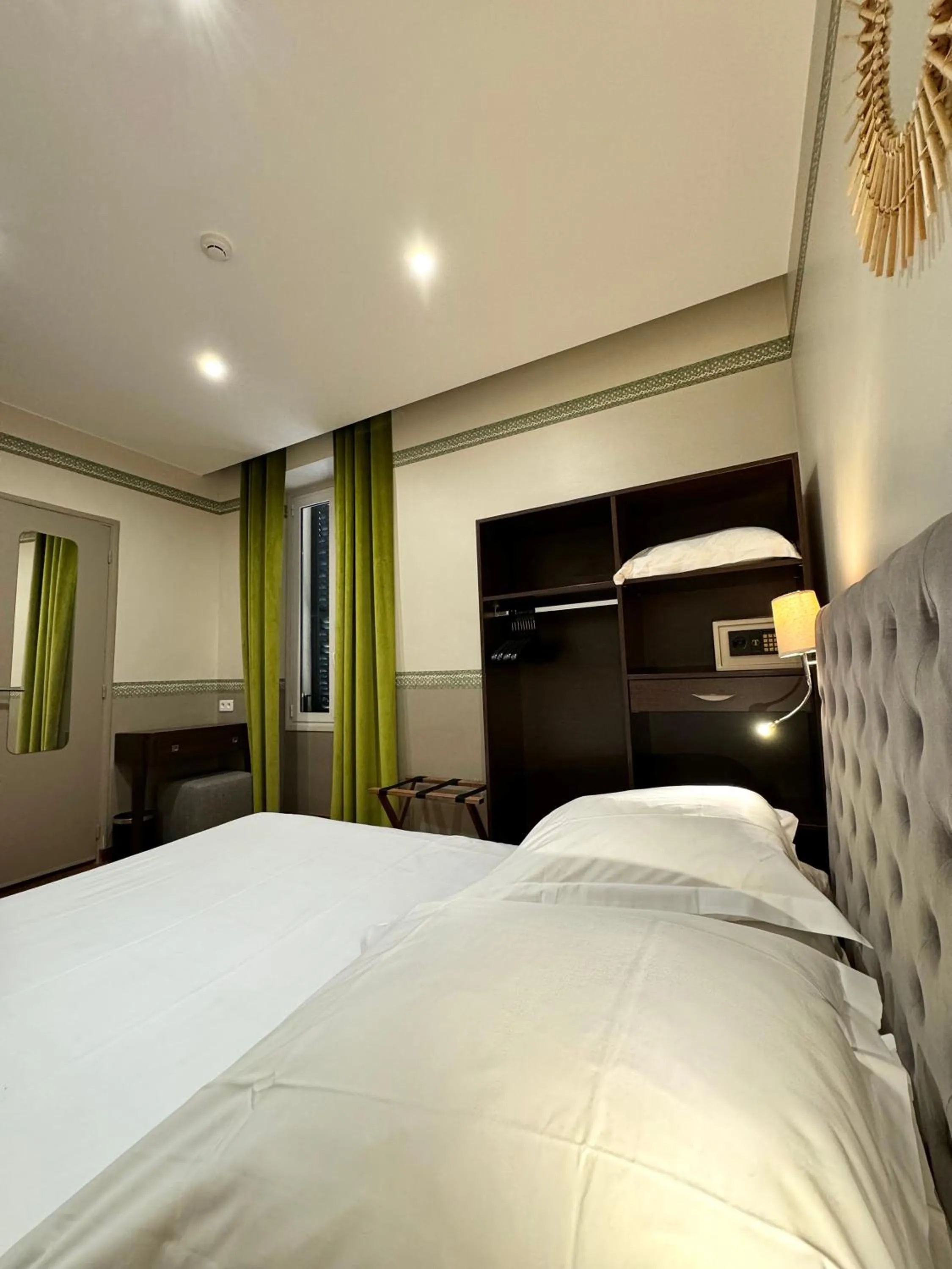 Photo of the whole room, Bed in Hotel Restaurant Christophe Colomb