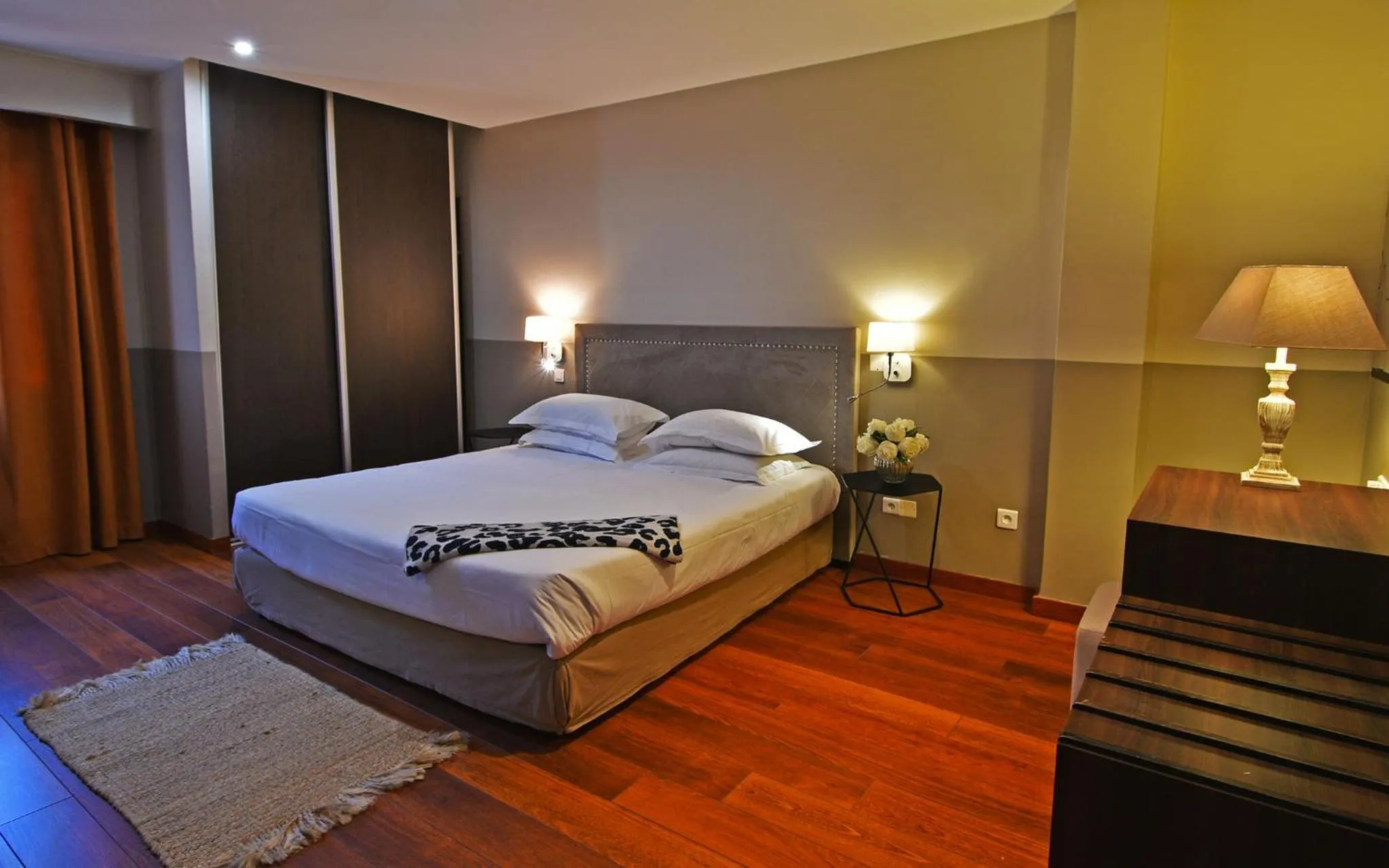 View (from property/room), Bed in Hotel Restaurant Christophe Colomb