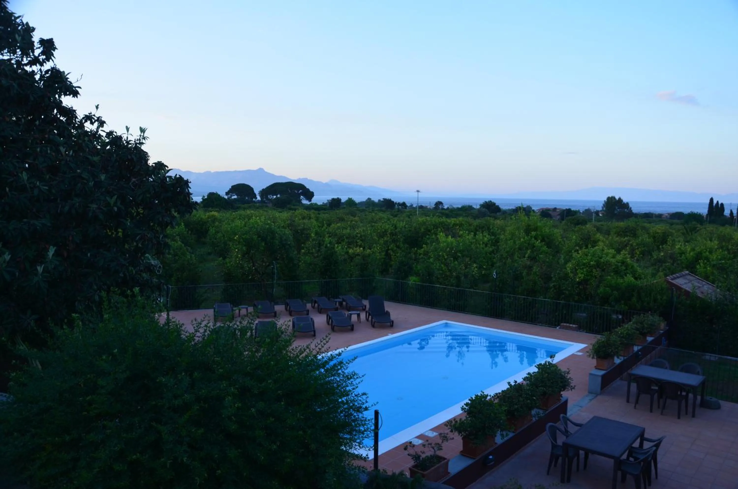 Swimming pool in La Terra Del Mezzo