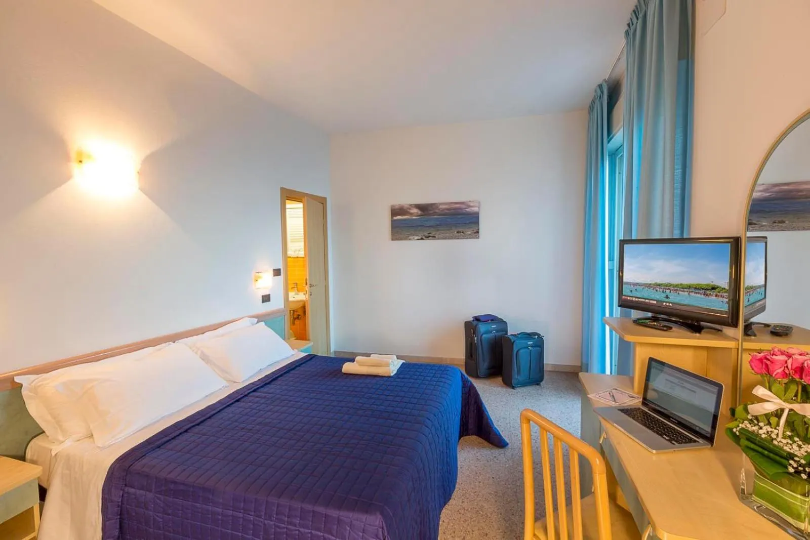 Bed in Hotel Excelsior