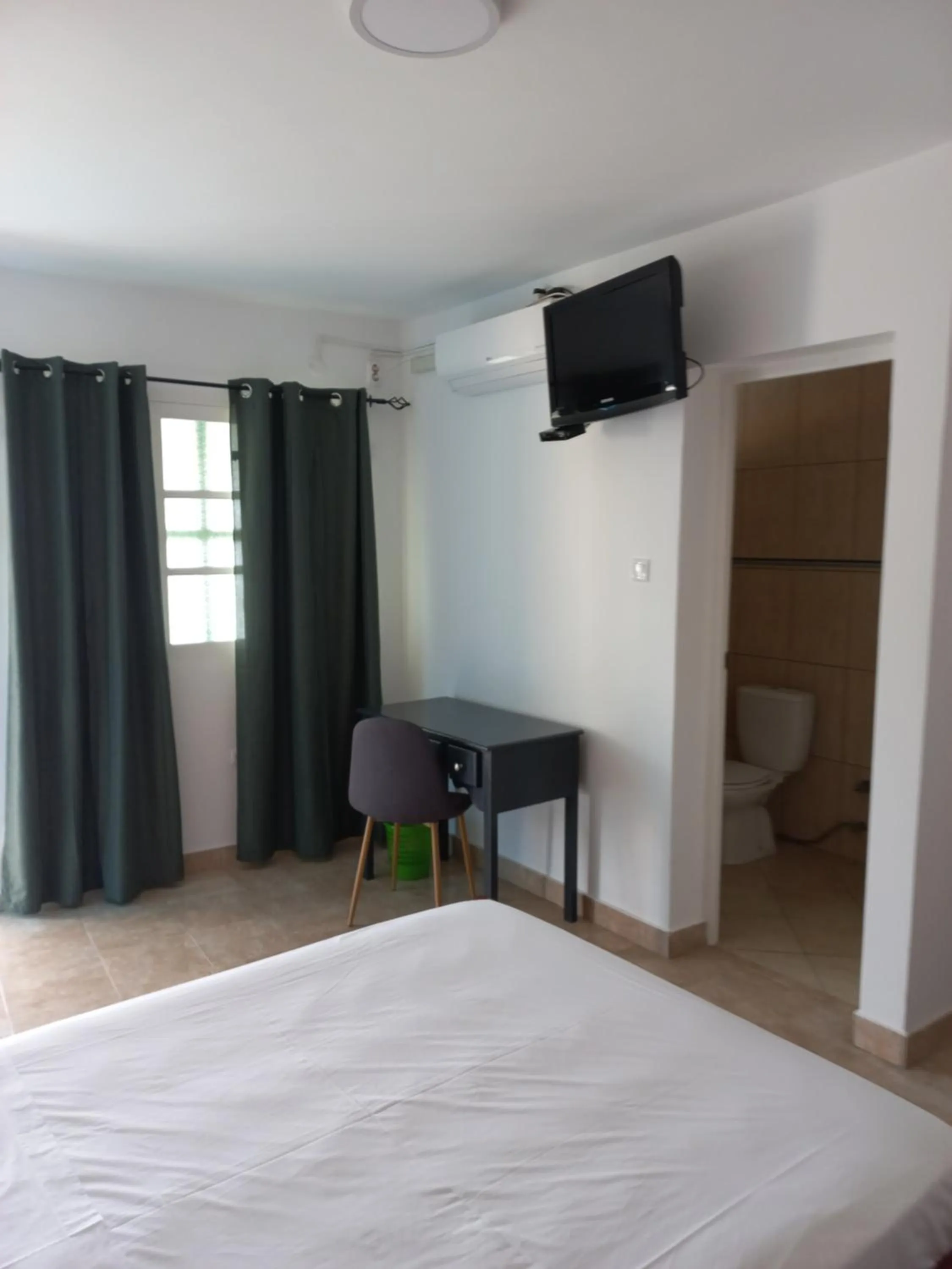 Bedroom, Bed in Hotel Savana