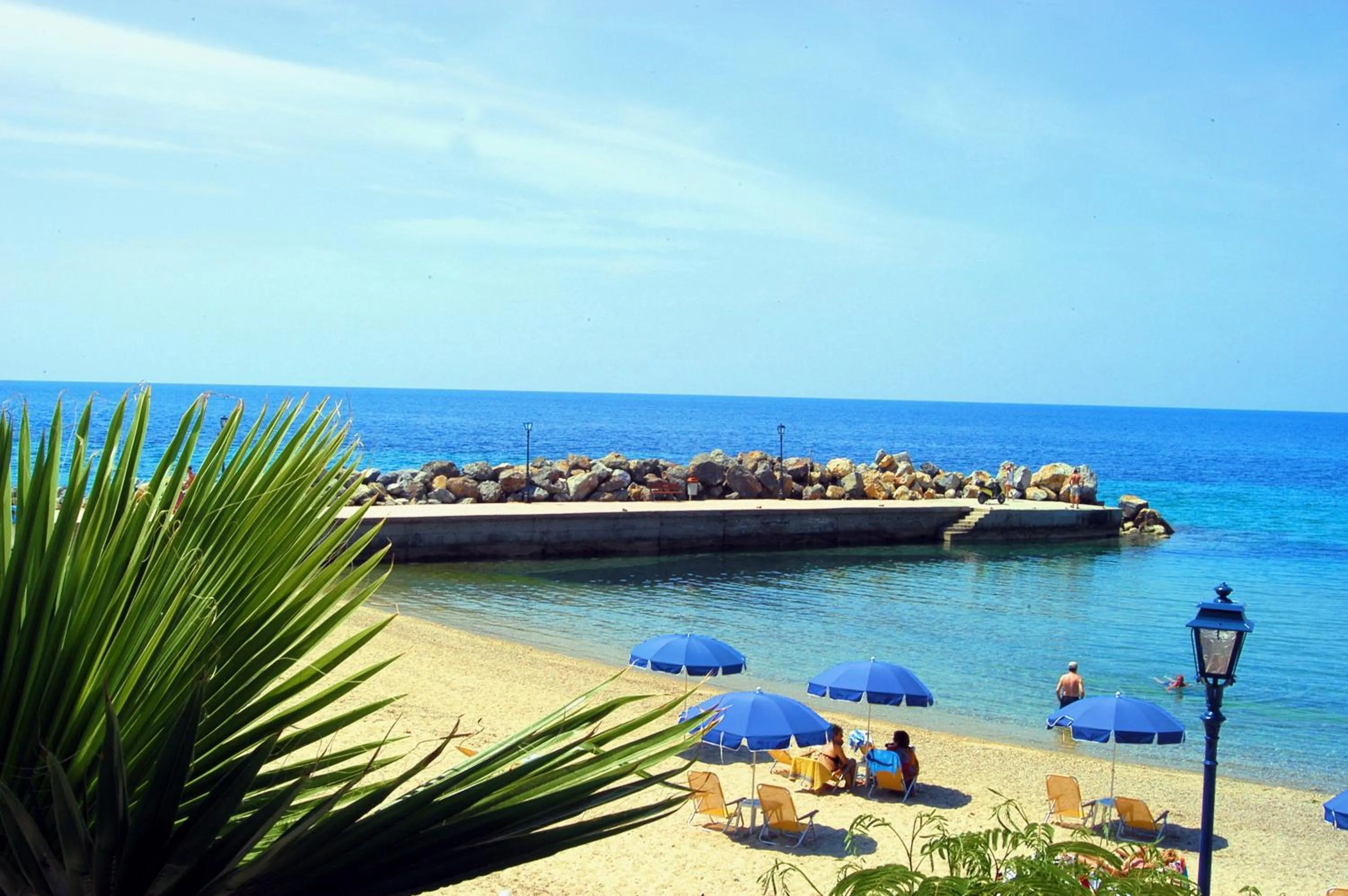 Beach in Loutra Beach Hotel
