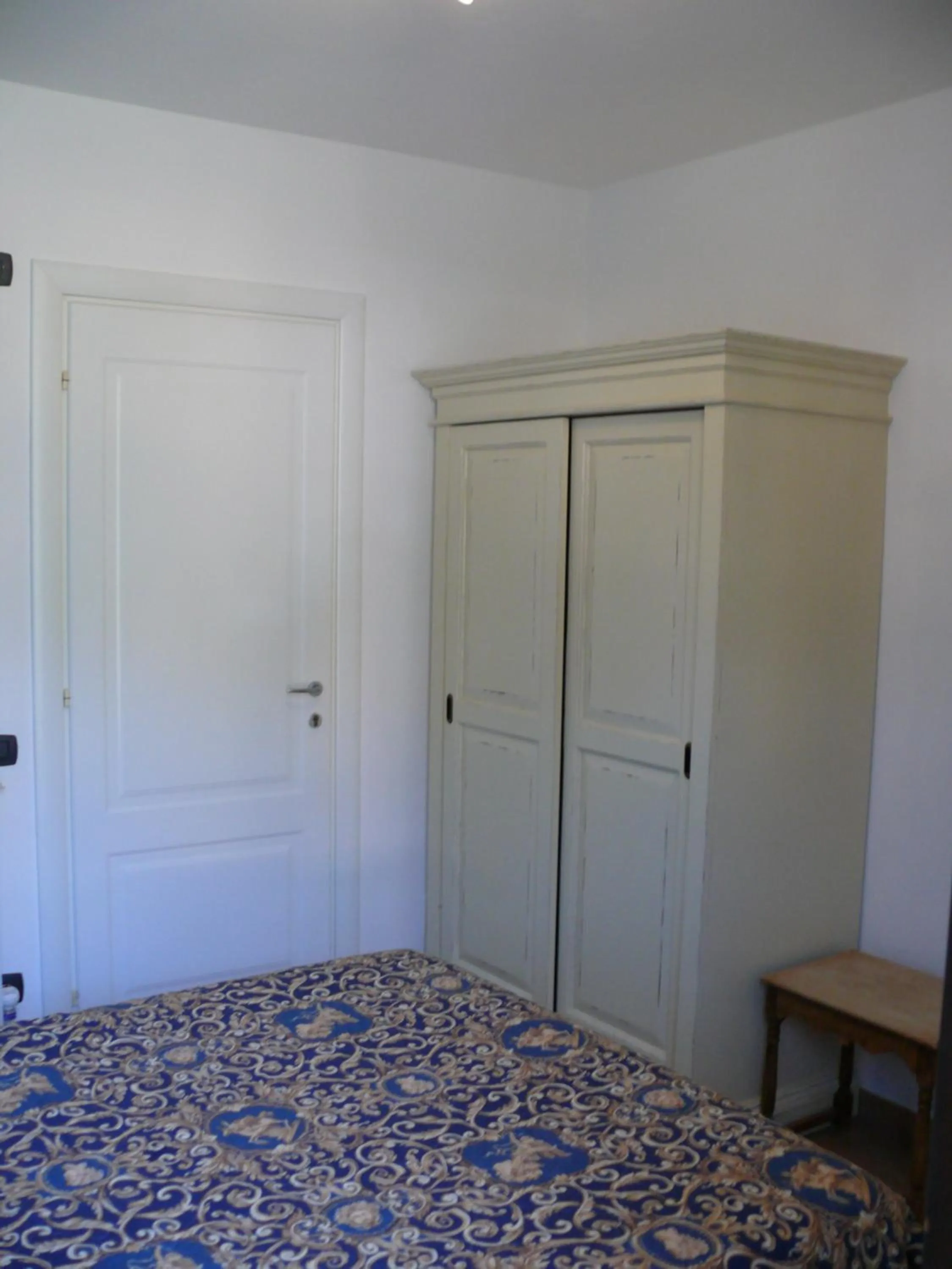 Photo of the whole room in La Posada