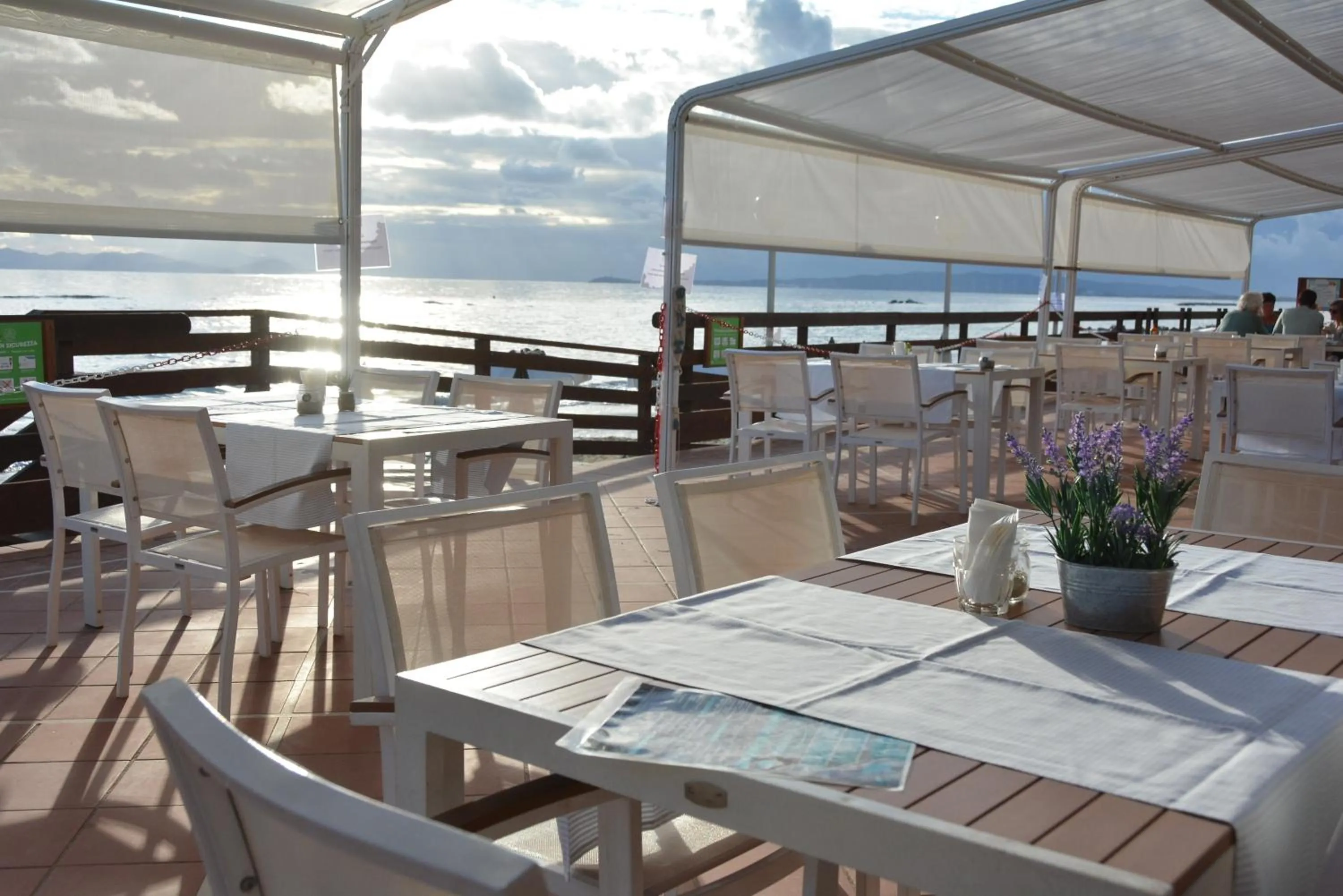 Restaurant/places to eat in Golfo del Sole Hotel & Holiday Resort