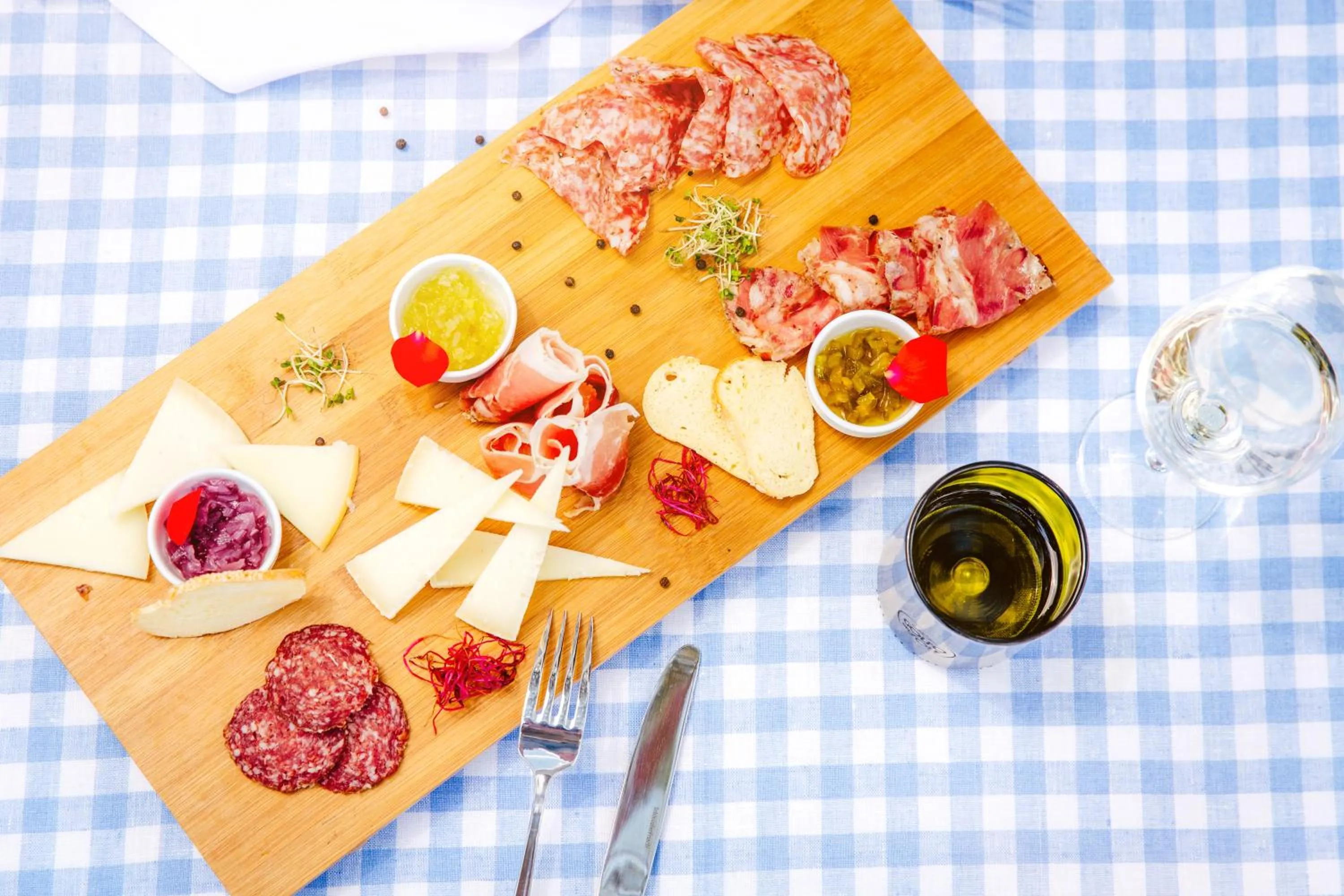 Restaurant/places to eat in Golfo del Sole Hotel & Holiday Resort