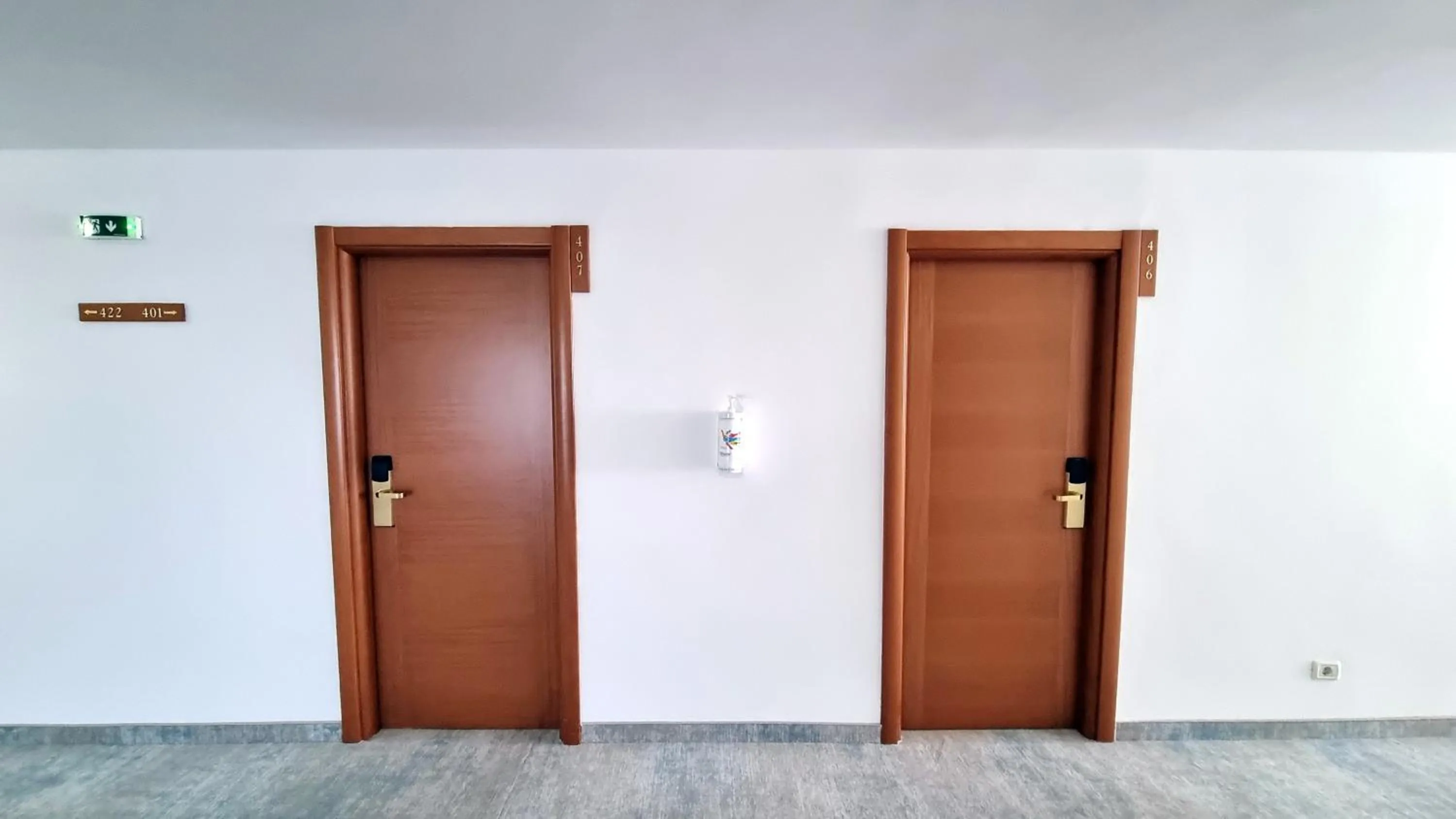 Facade/entrance in Hotel Condor