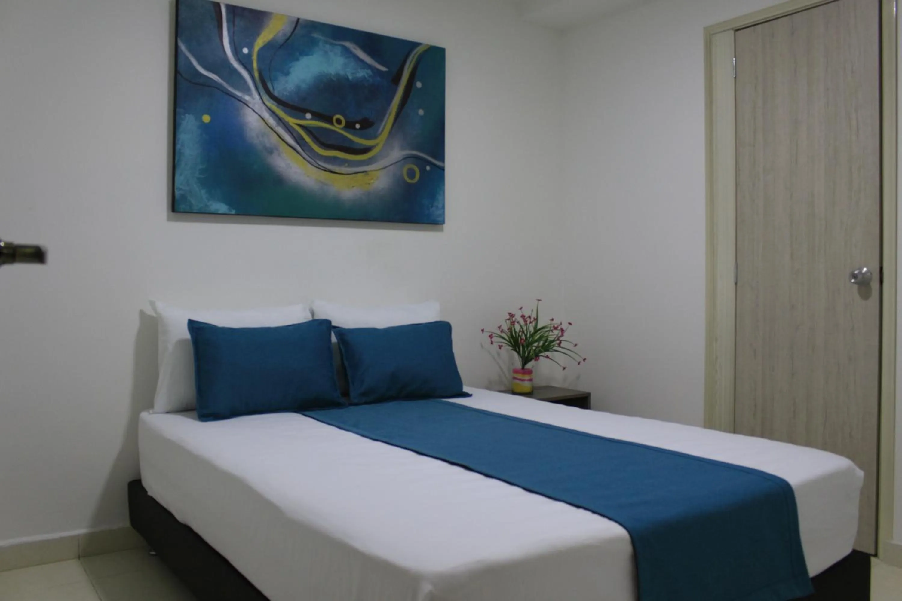 Photo of the whole room, Bed in Hotel Pereira 421