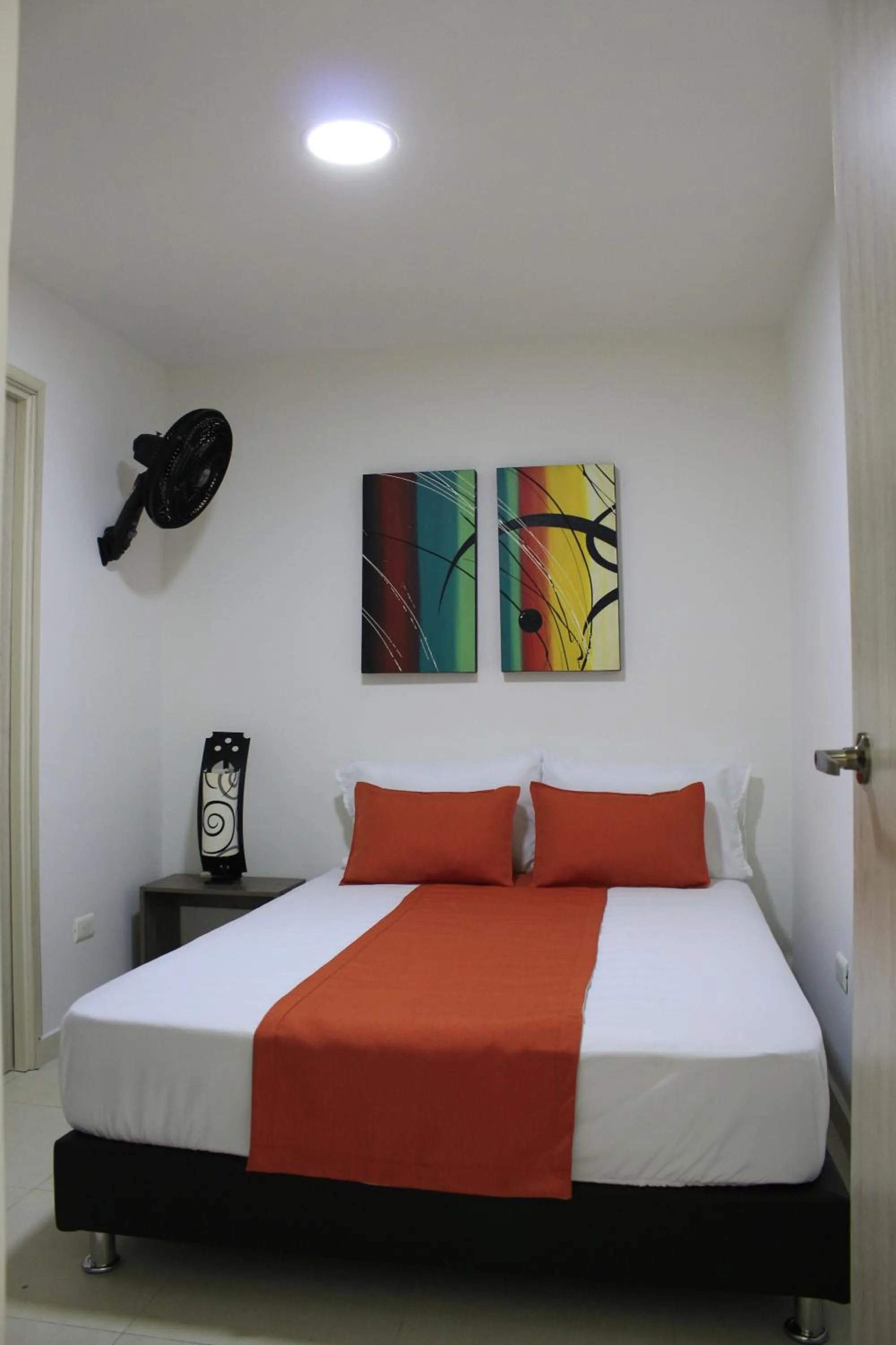 Photo of the whole room, Bed in Hotel Pereira 421