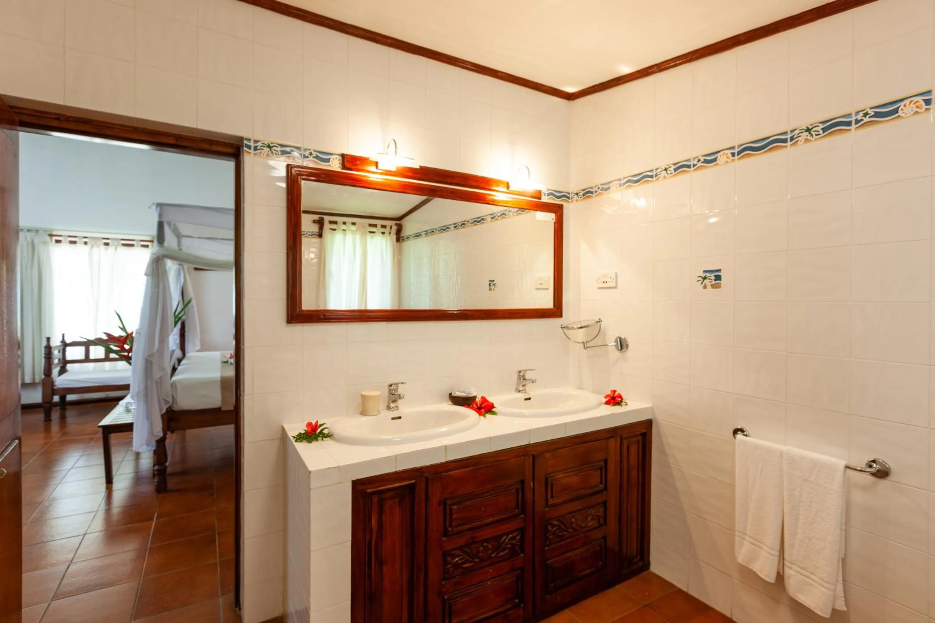 Bed in Hotel Cote d'or Lodge