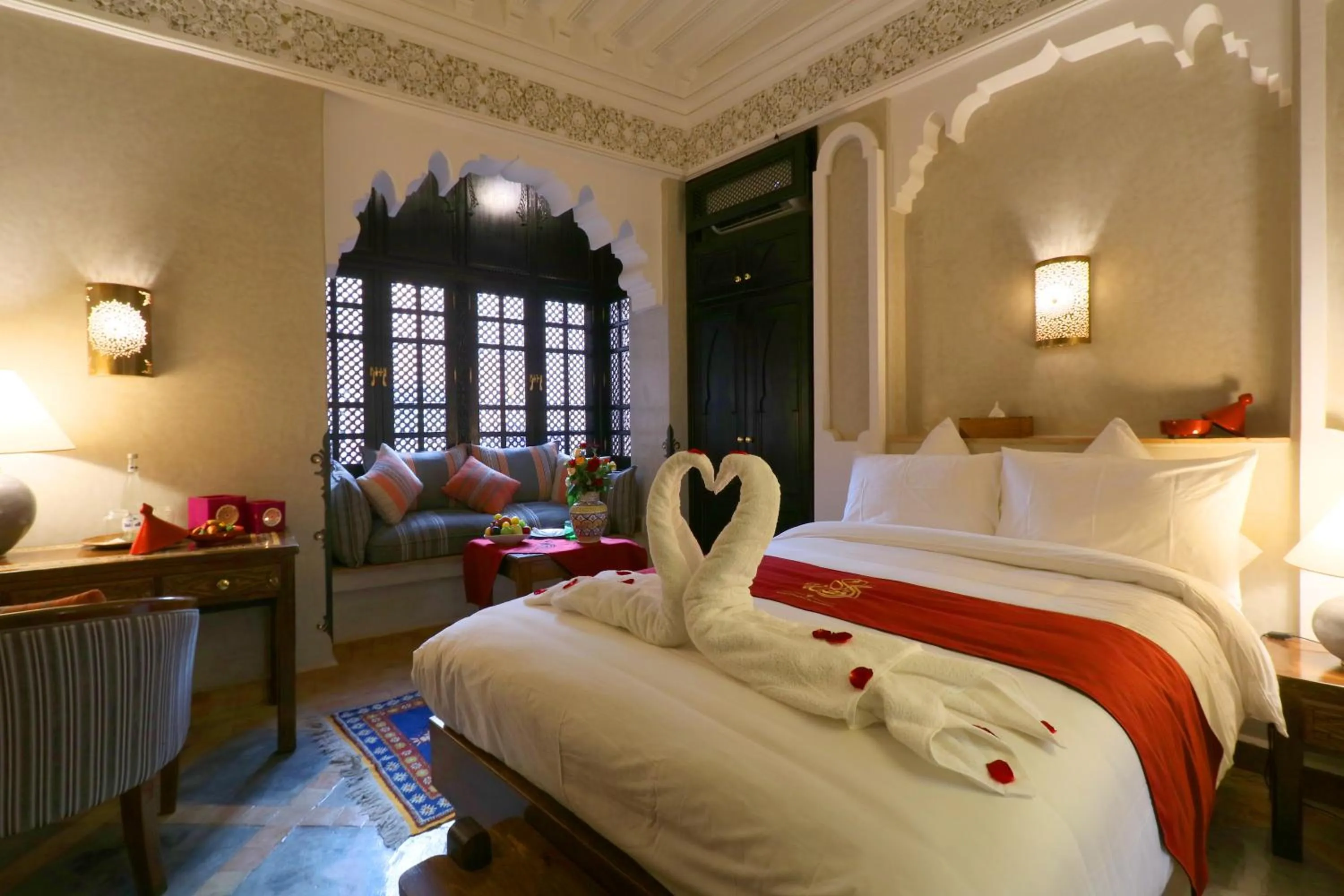 Photo of the whole room, Bed in Riad Omara al Kasbah
