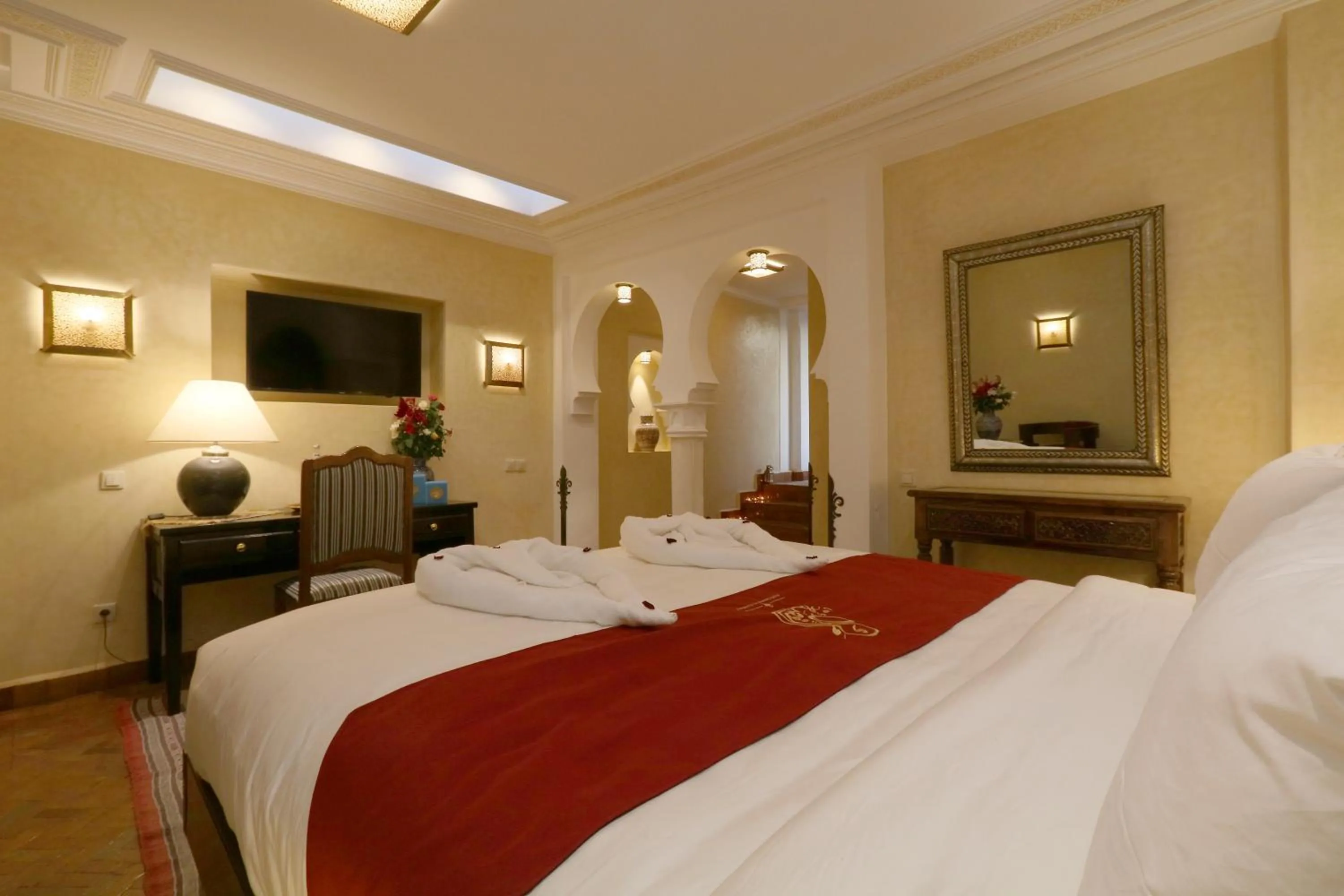 Bed in Riad Omara al Kasbah