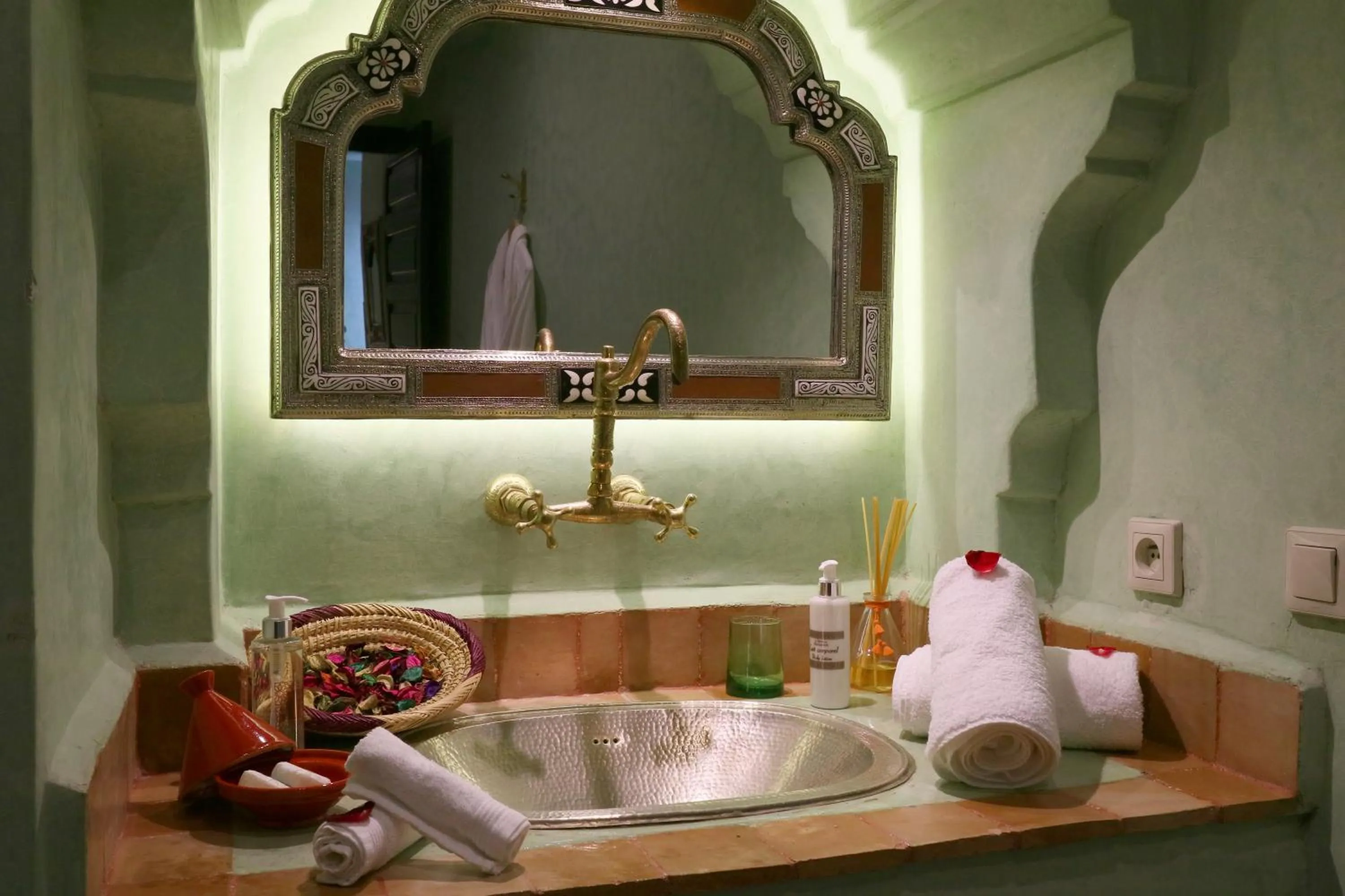 Bathroom in Riad Omara al Kasbah