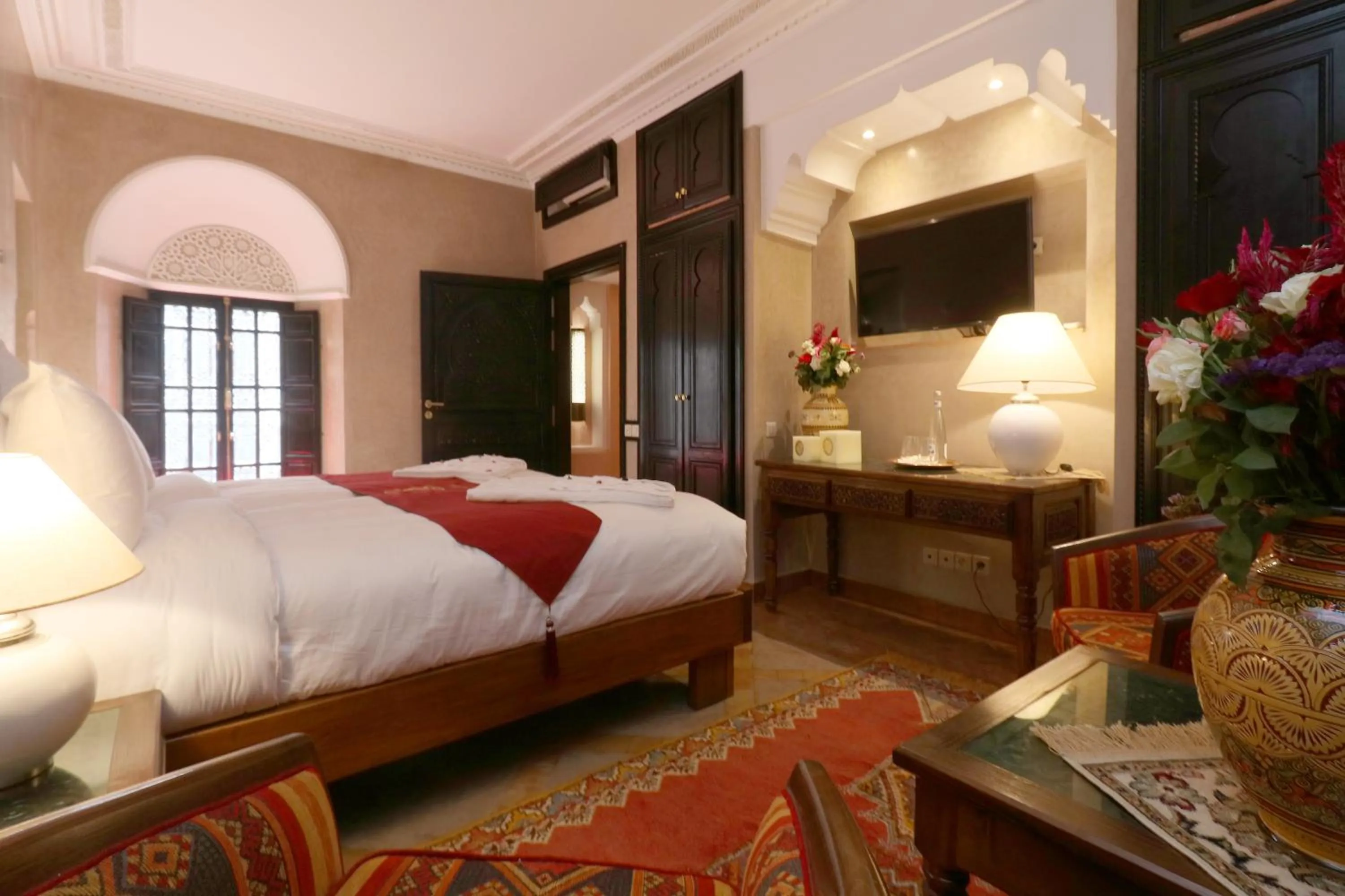 Bed in Riad Omara al Kasbah