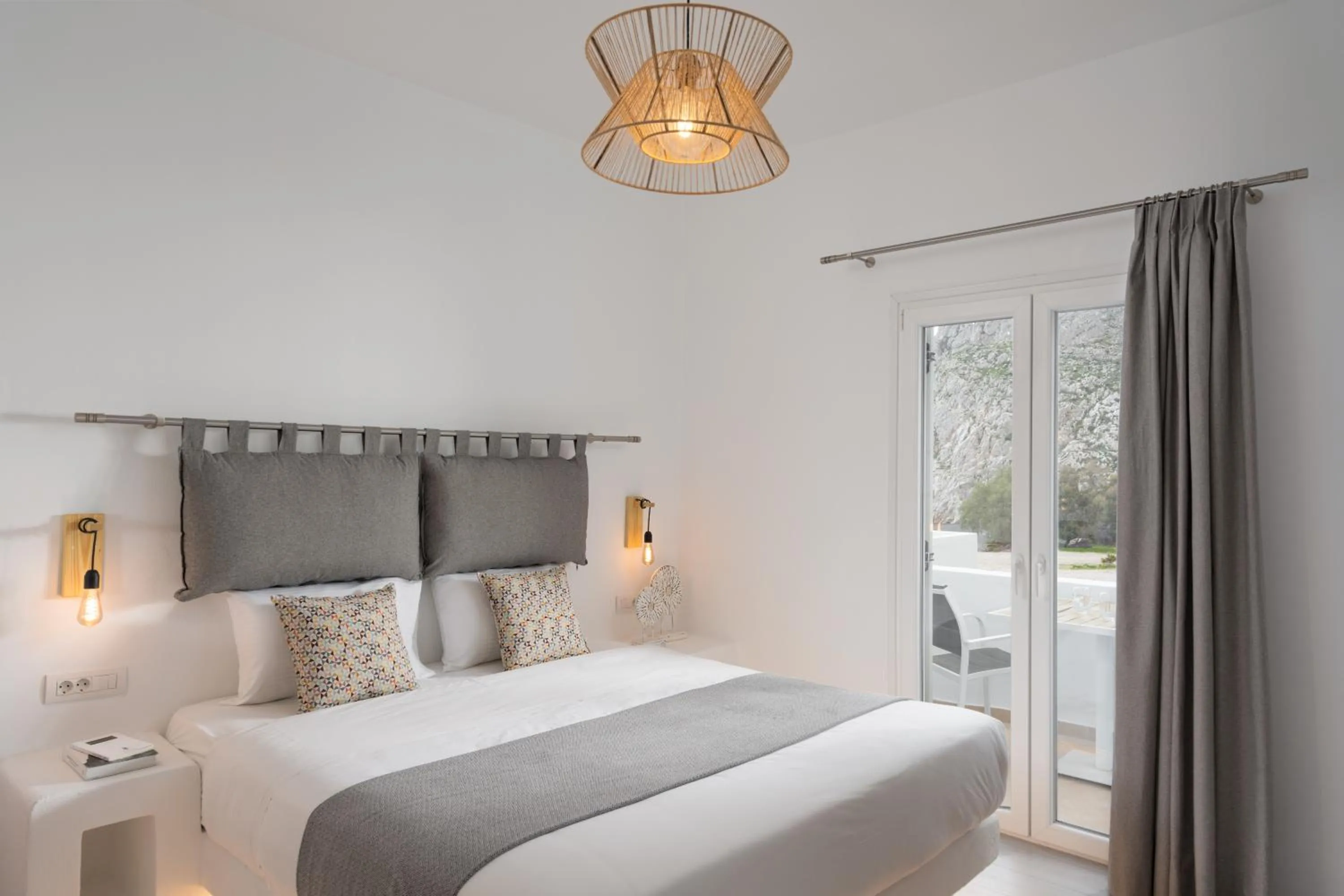 Bed in Sunray Lodgings