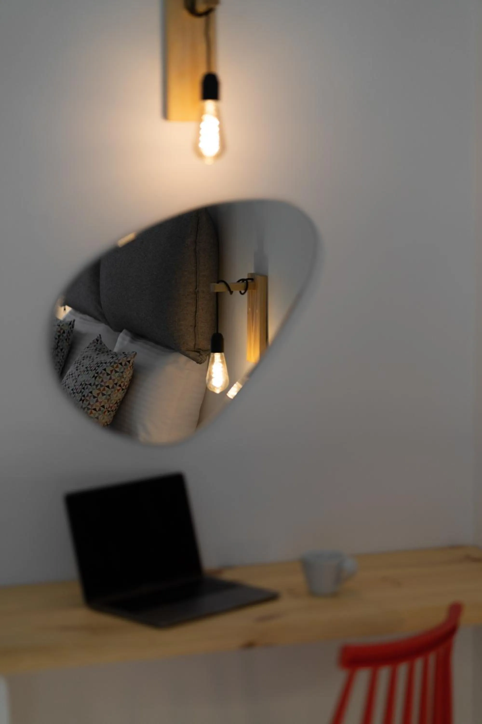 Decorative detail in Sunray Lodgings